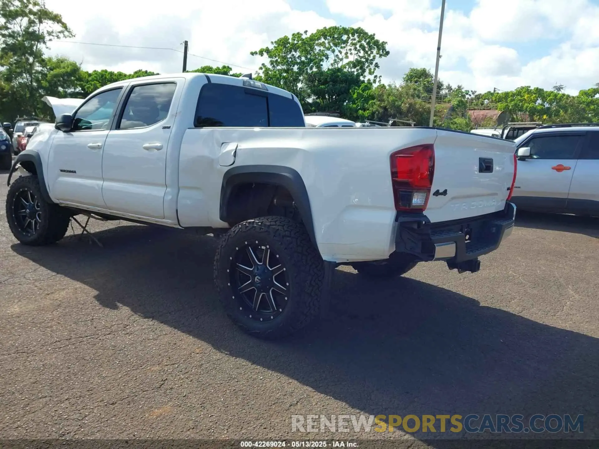 3 Photograph of a damaged car 3TYDZ5BN0PT021763 TOYOTA TACOMA 2023