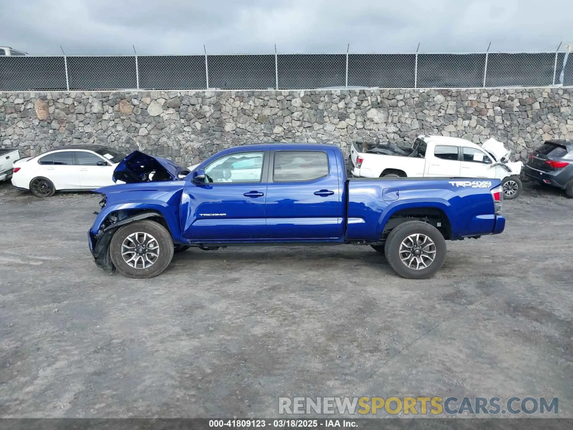 13 Photograph of a damaged car 3TYDZ5BN0PT032696 TOYOTA TACOMA 2023
