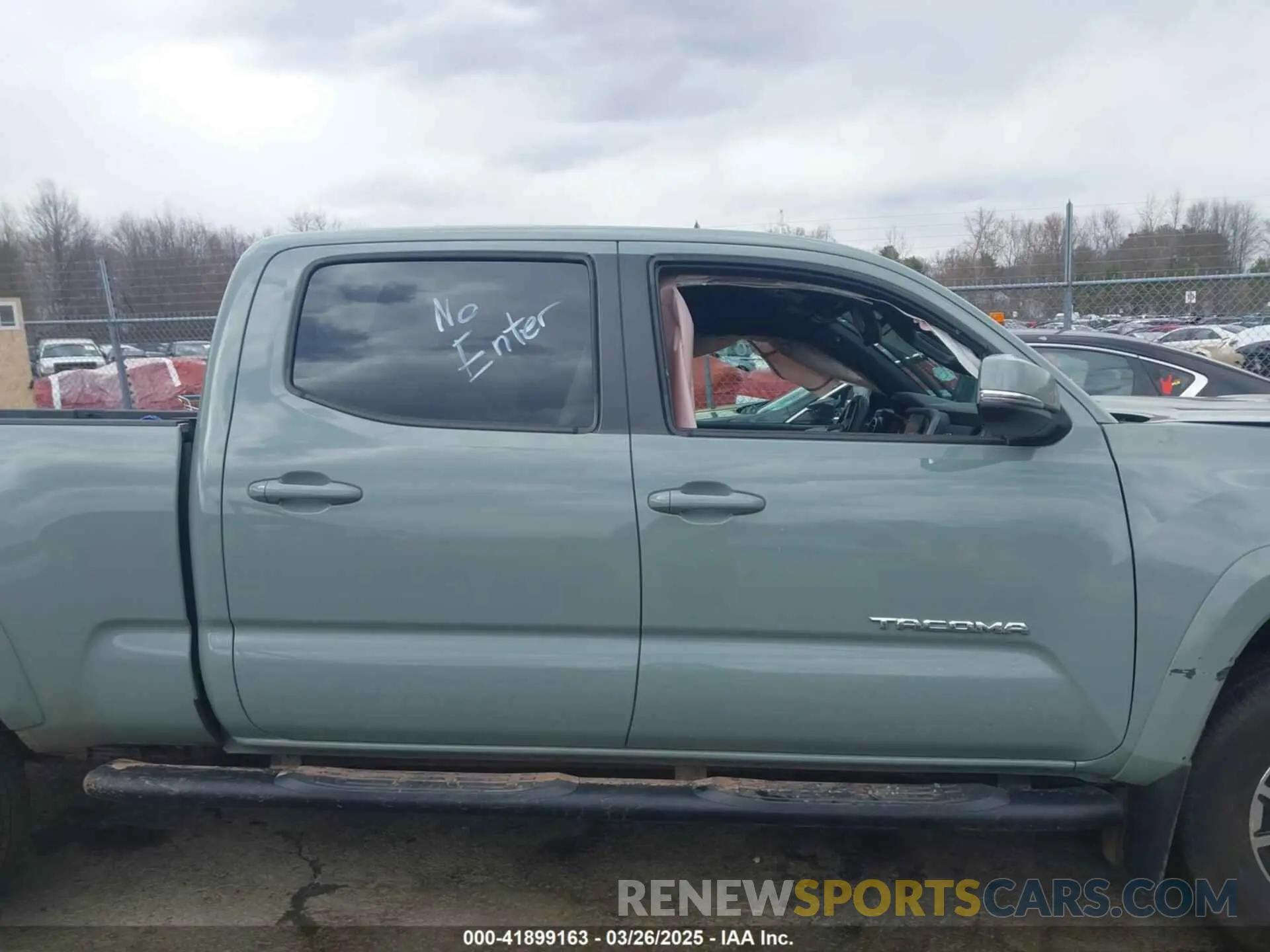 14 Photograph of a damaged car 3TYDZ5BN0PT033430 TOYOTA TACOMA 2023