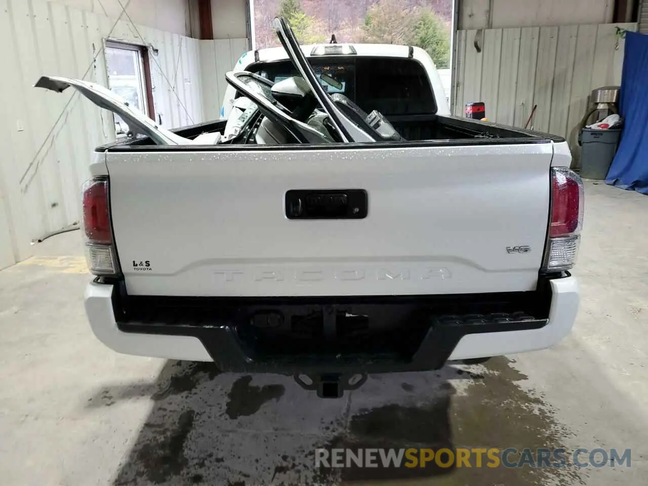 6 Photograph of a damaged car 3TYDZ5BN3PT029775 TOYOTA TACOMA 2023