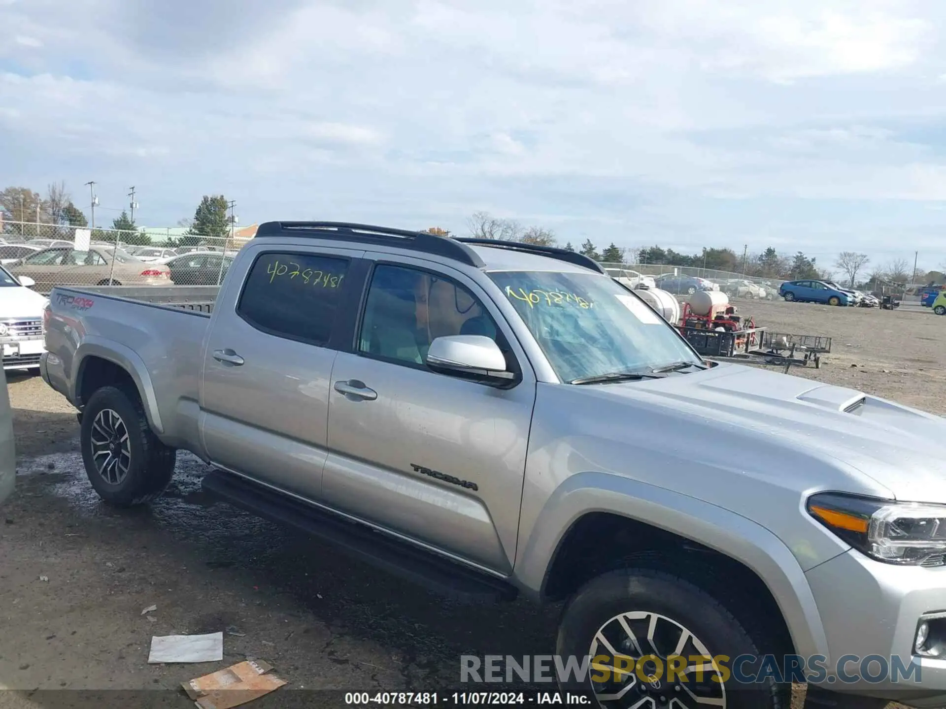 13 Photograph of a damaged car 3TYDZ5BN5PT037733 TOYOTA TACOMA 2023