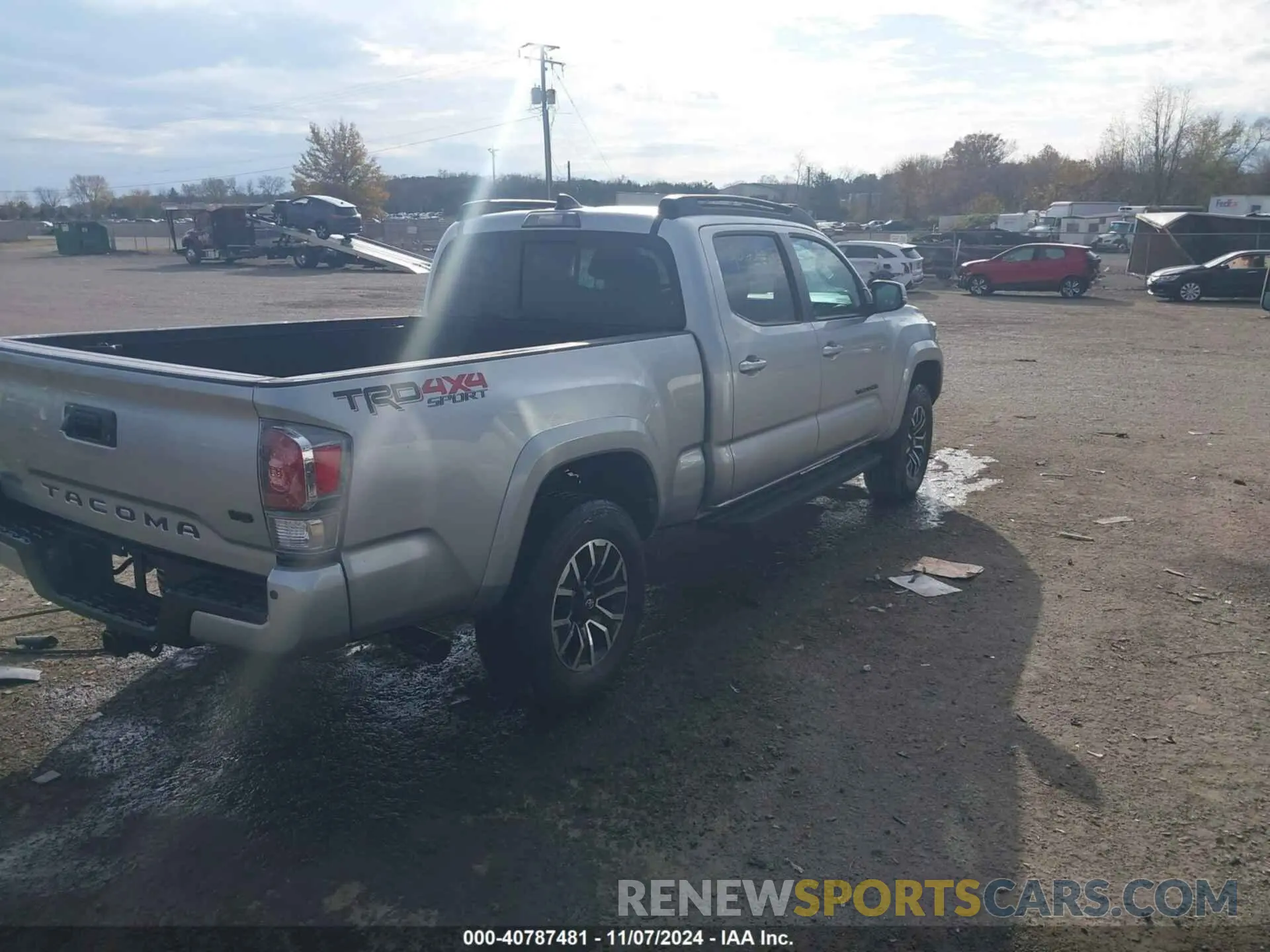 4 Photograph of a damaged car 3TYDZ5BN5PT037733 TOYOTA TACOMA 2023