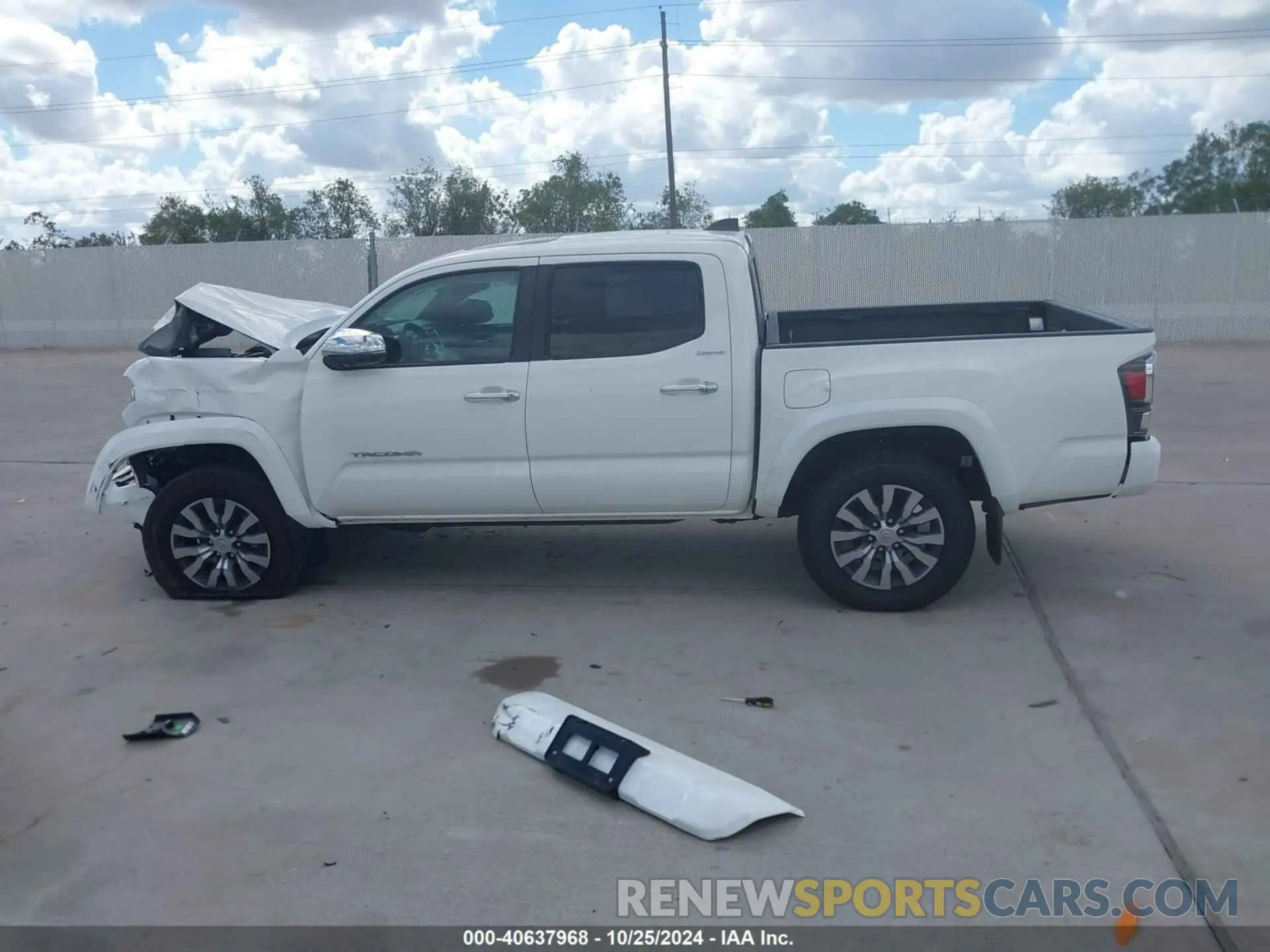 15 Photograph of a damaged car 3TYGZ5AN0PT171239 TOYOTA TACOMA 2023
