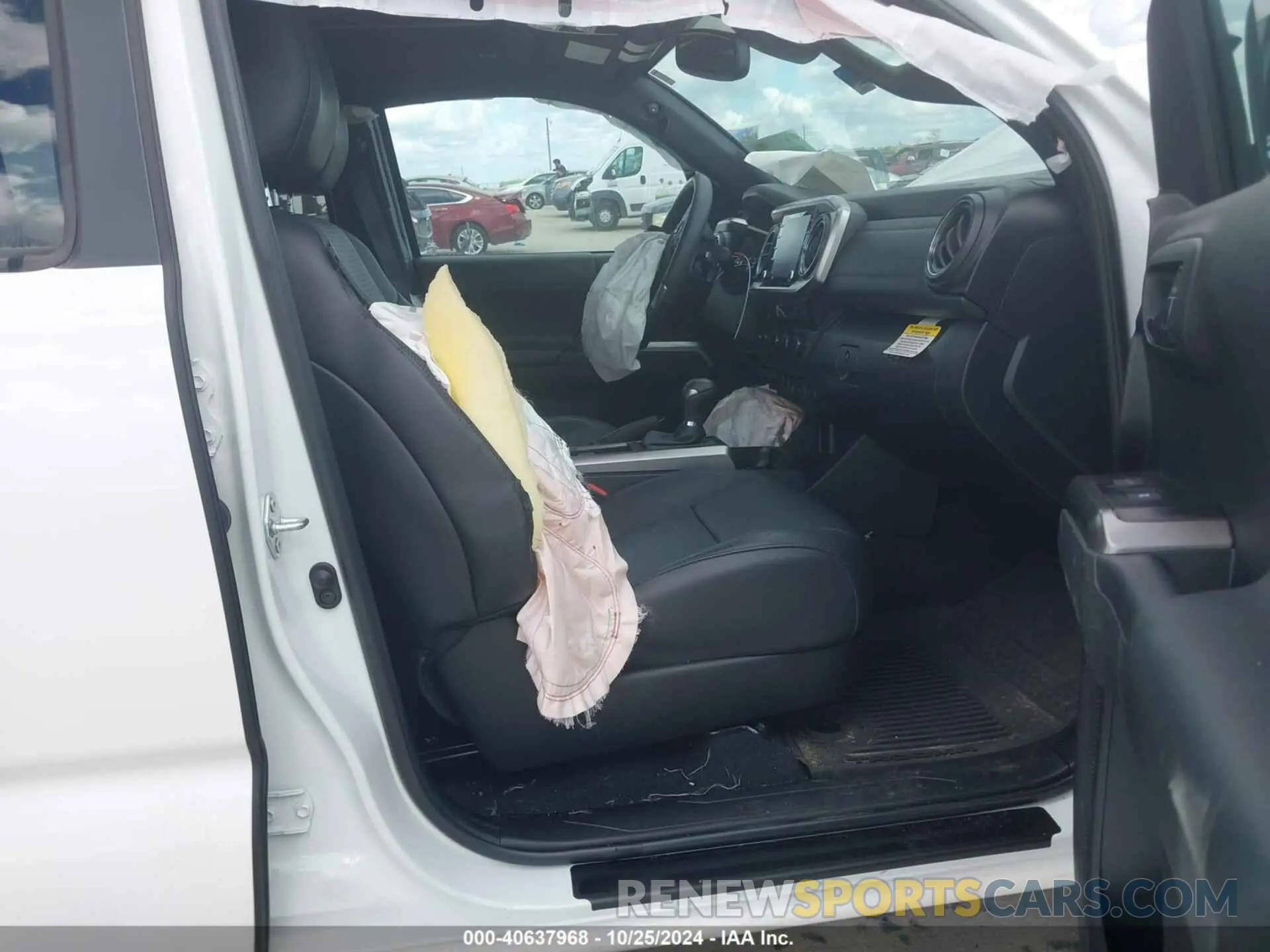 5 Photograph of a damaged car 3TYGZ5AN0PT171239 TOYOTA TACOMA 2023