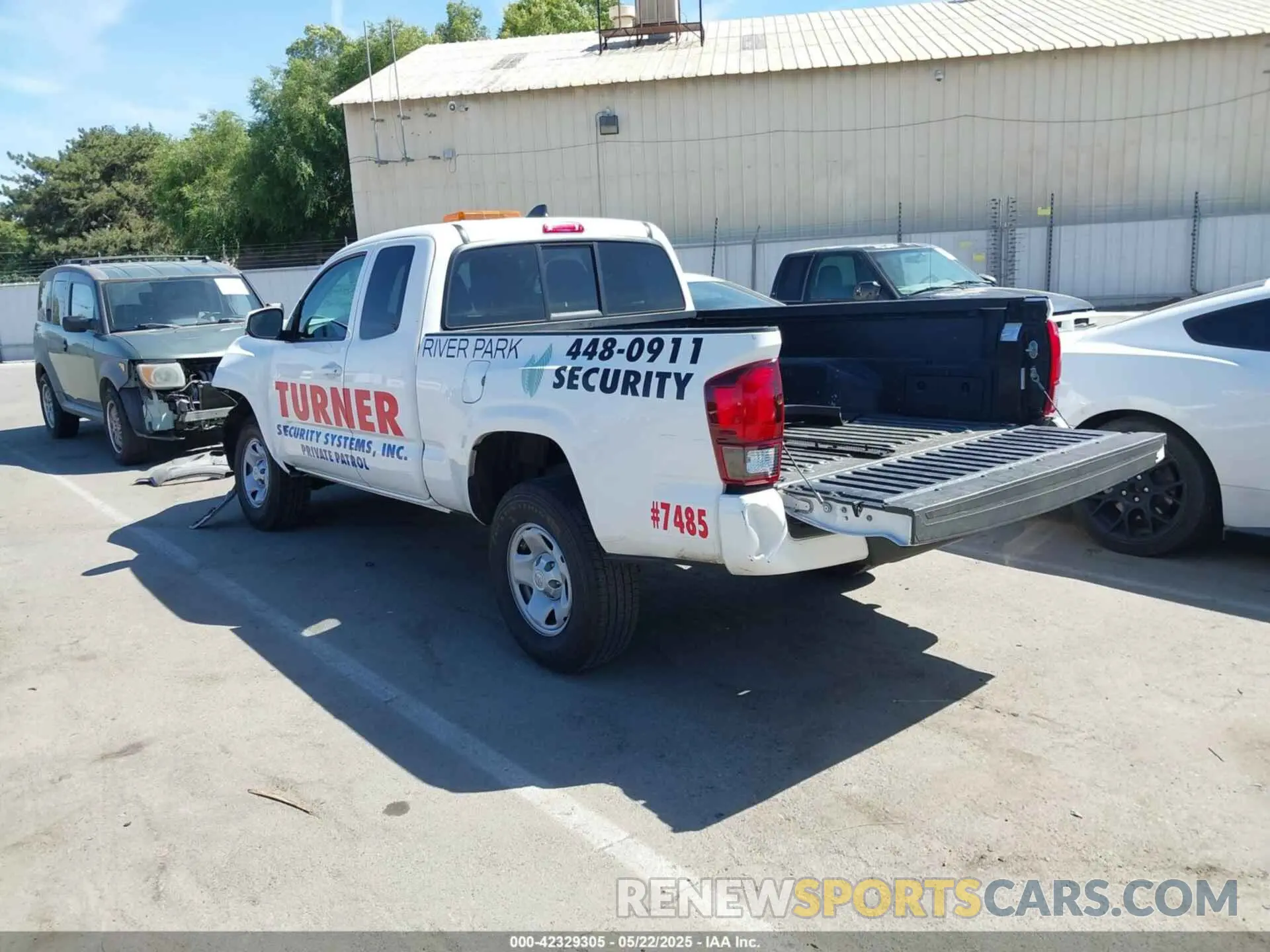 3 Photograph of a damaged car 3TYRX5GN0PT090182 TOYOTA TACOMA 2023