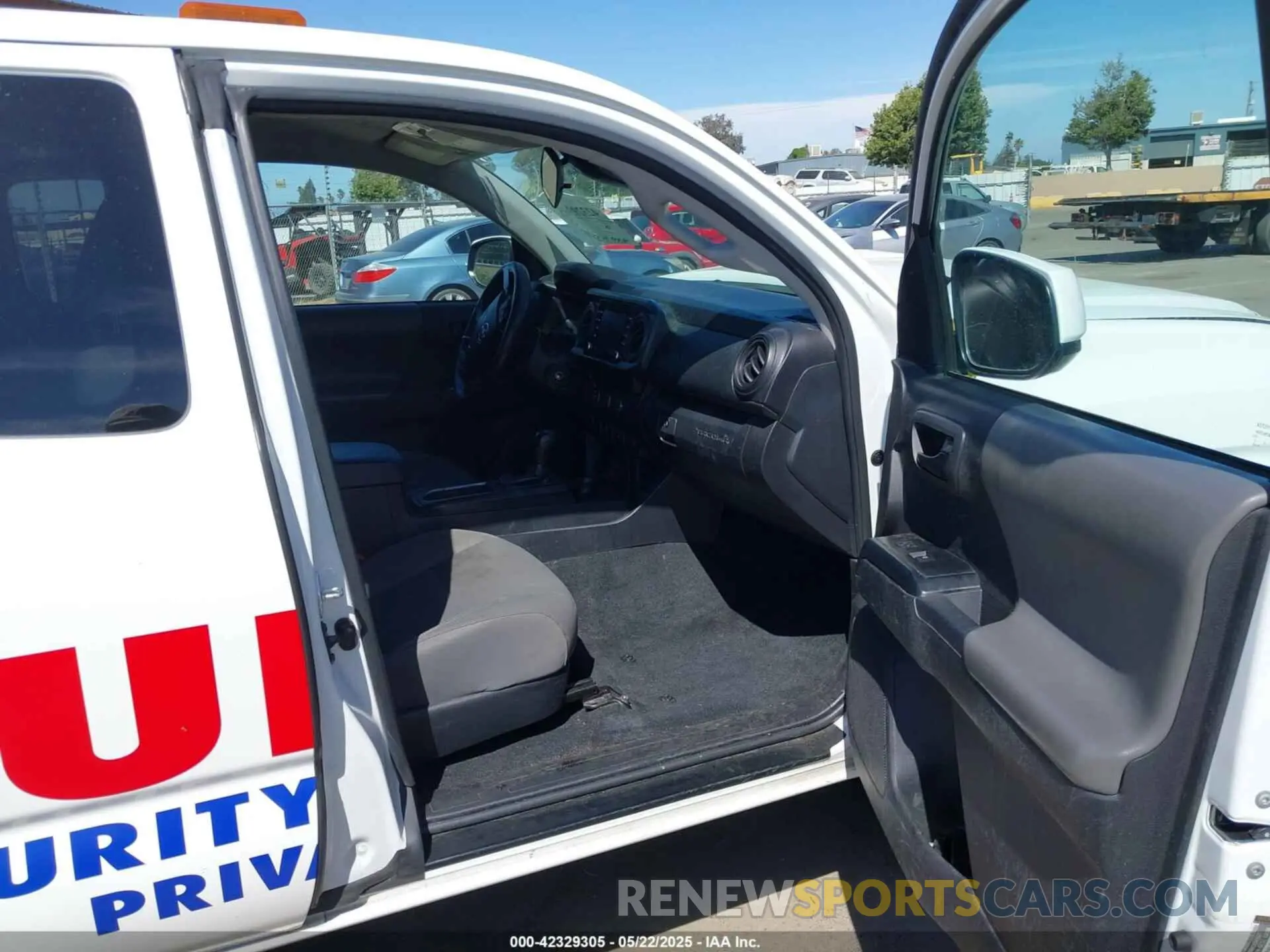 5 Photograph of a damaged car 3TYRX5GN0PT090182 TOYOTA TACOMA 2023