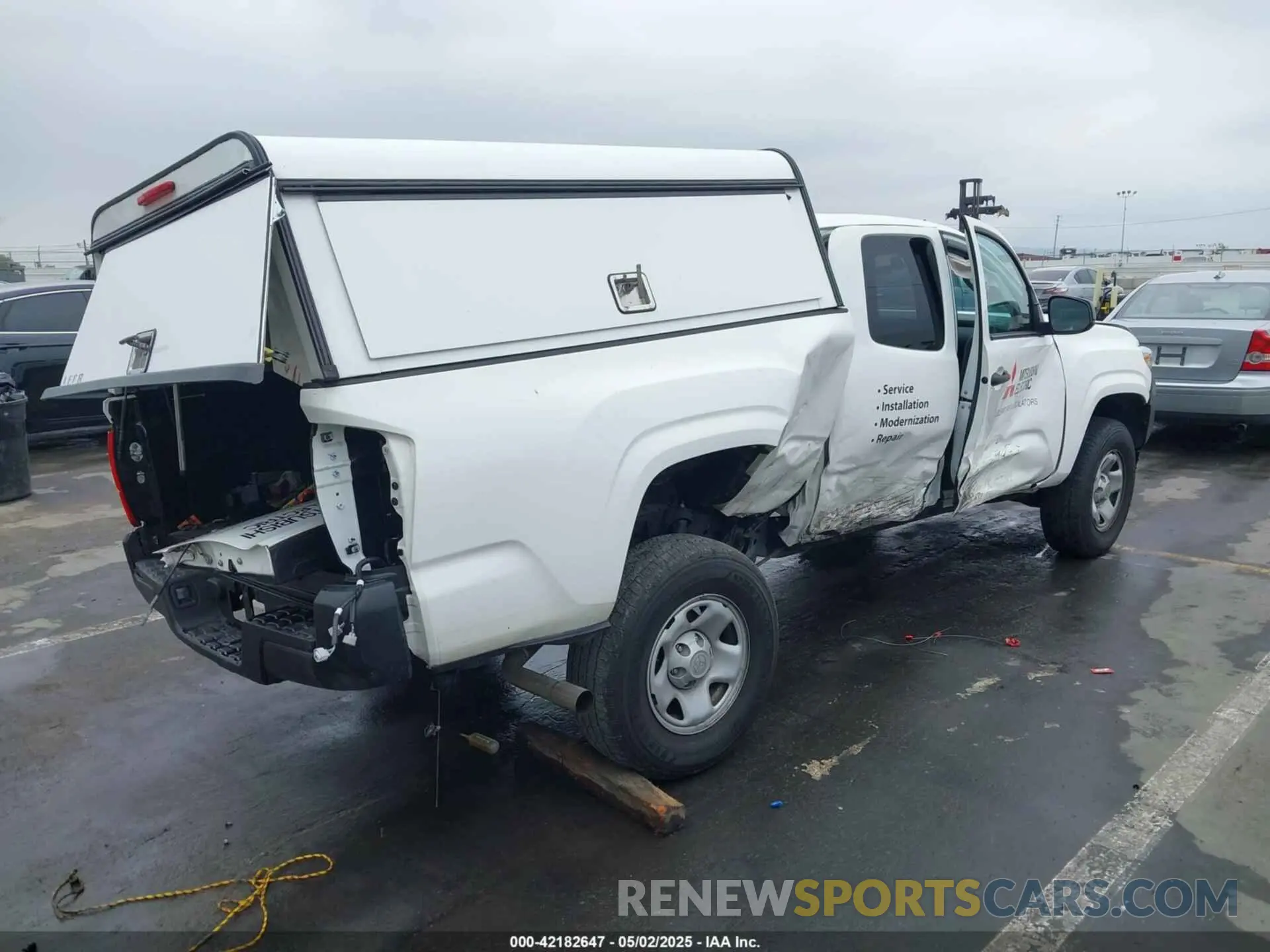 4 Photograph of a damaged car 3TYRX5GN2PT074386 TOYOTA TACOMA 2023