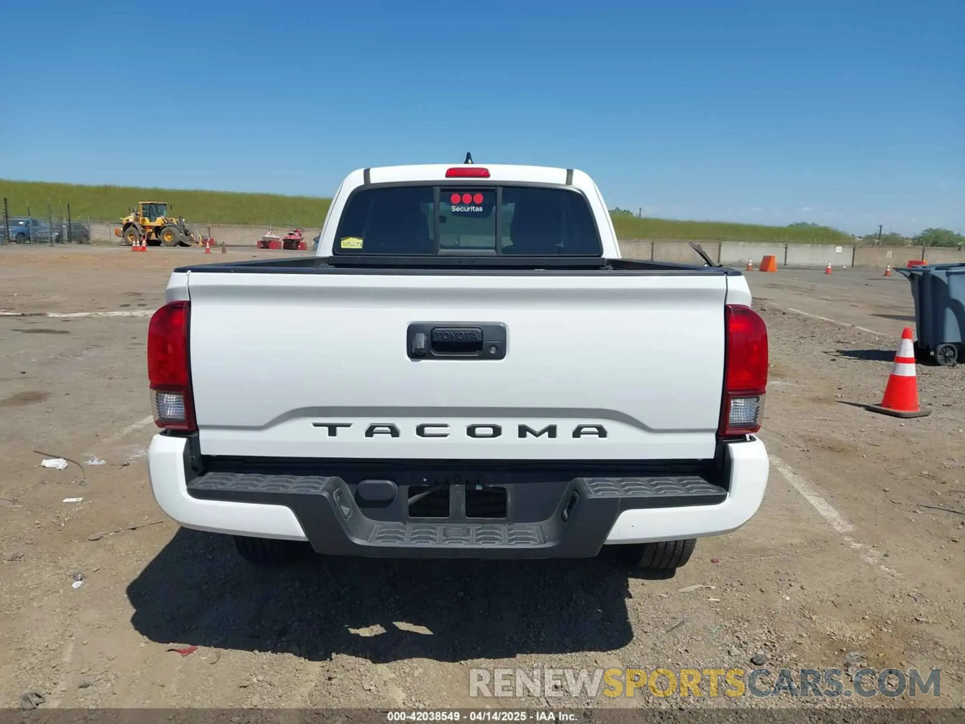 17 Photograph of a damaged car 3TYRX5GN5PT069280 TOYOTA TACOMA 2023