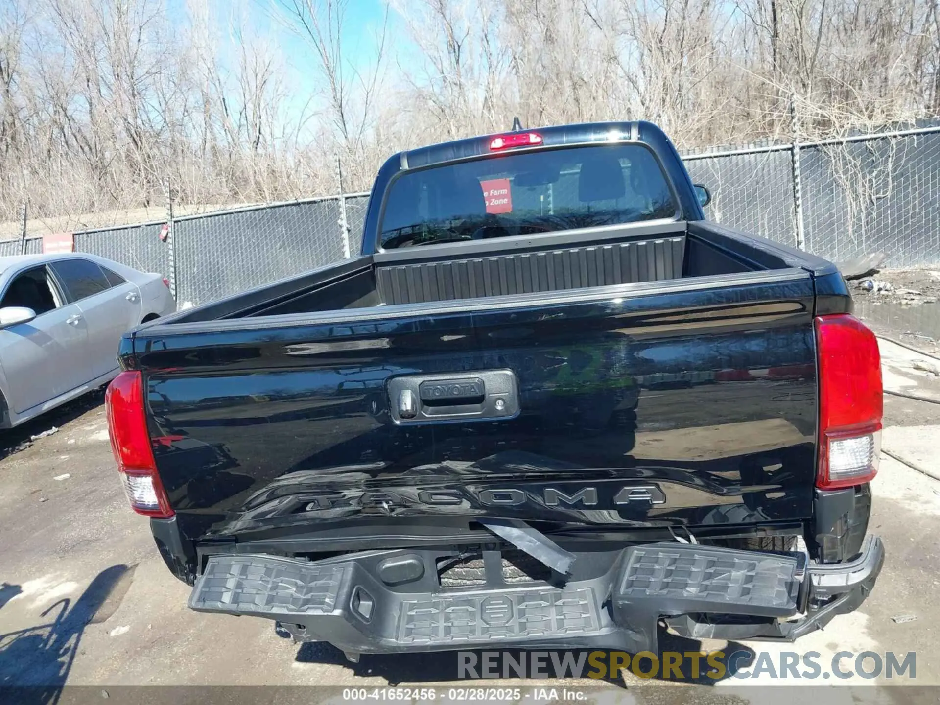 17 Photograph of a damaged car 3TYRX5GN9PT075342 TOYOTA TACOMA 2023