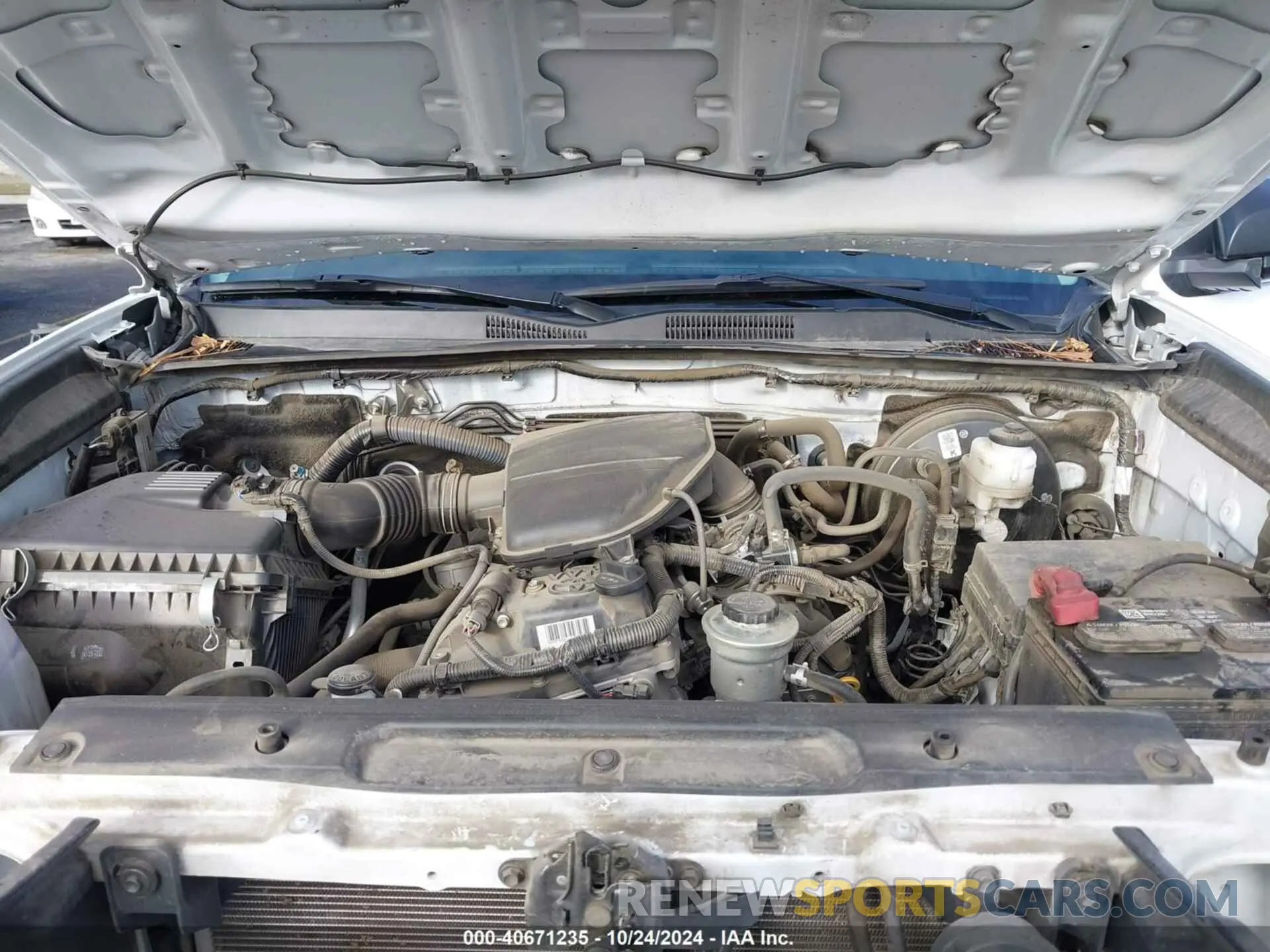 10 Photograph of a damaged car 3TYRX5GNXPT070182 TOYOTA TACOMA 2023