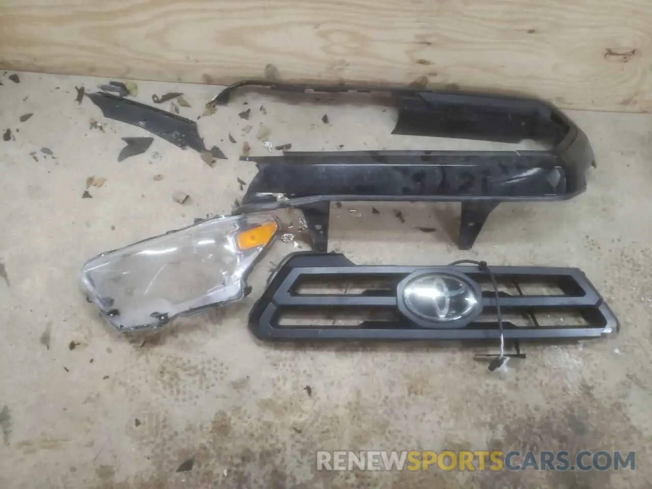 12 Photograph of a damaged car 3TYRZ5CN0PT032427 TOYOTA TACOMA 2023