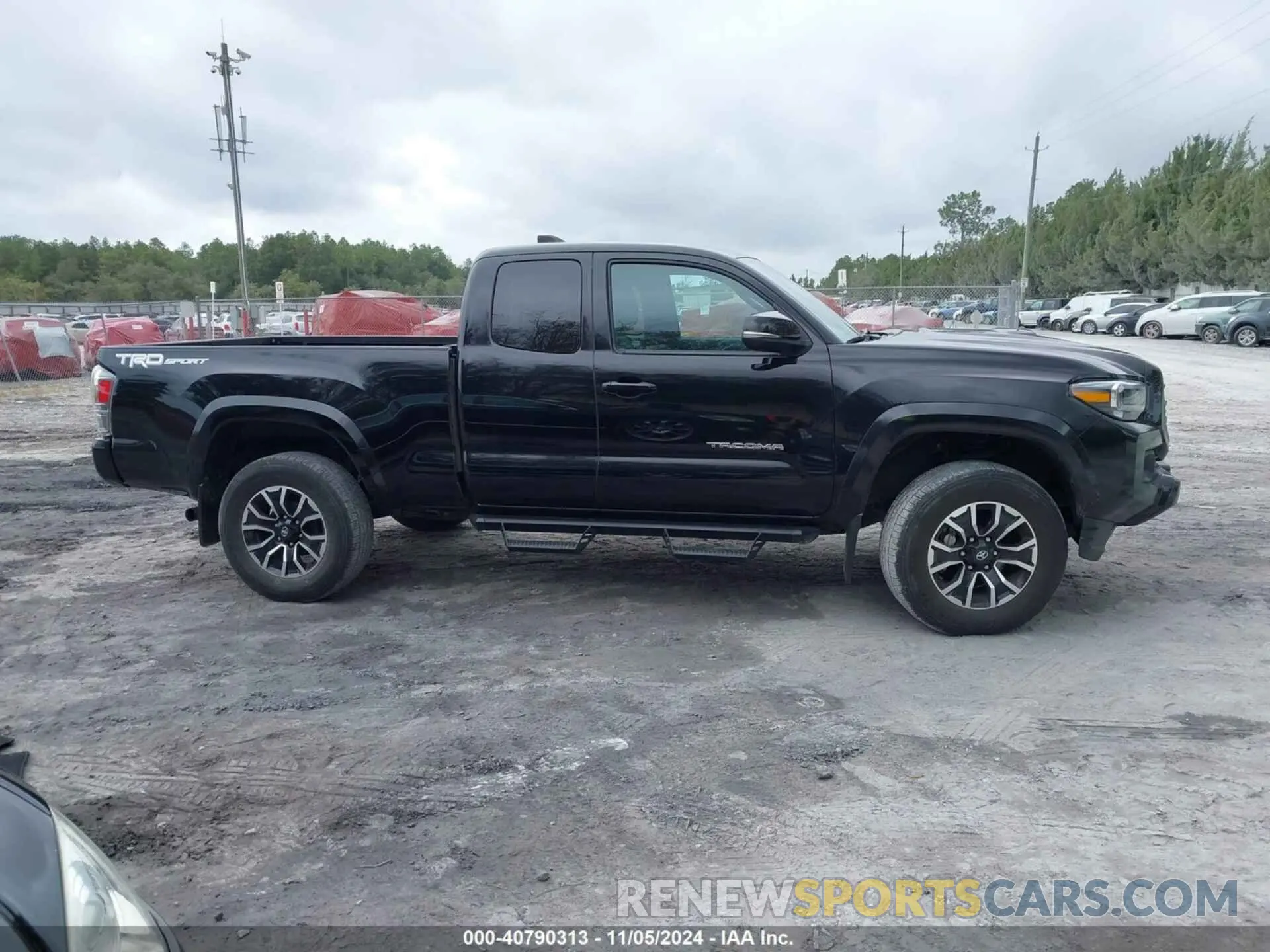 13 Photograph of a damaged car 3TYRZ5CN2PT028265 TOYOTA TACOMA 2023