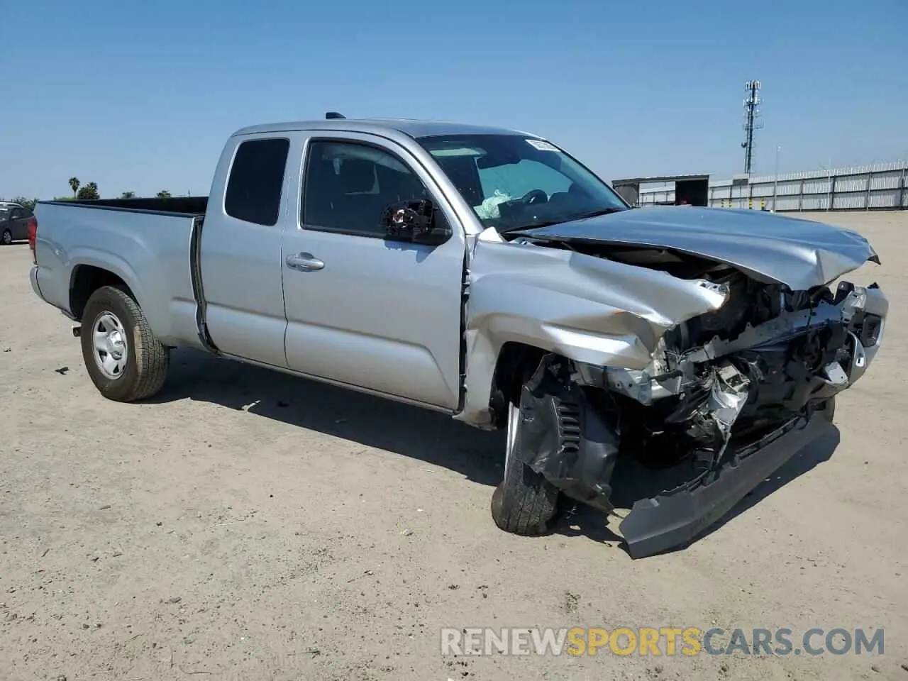 4 Photograph of a damaged car 3TYRZ5CNXPT026120 TOYOTA TACOMA 2023