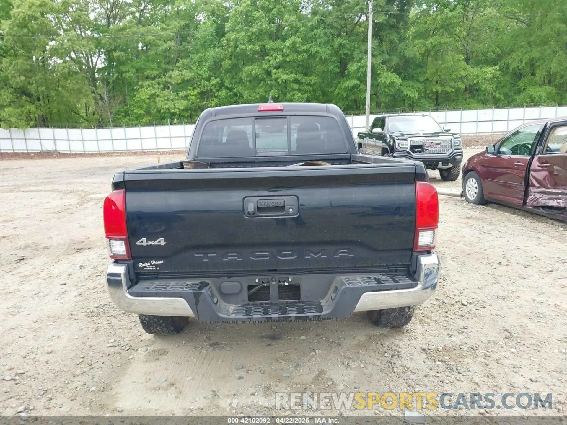 17 Photograph of a damaged car 3TYSX5EN2PT019277 TOYOTA TACOMA 2023
