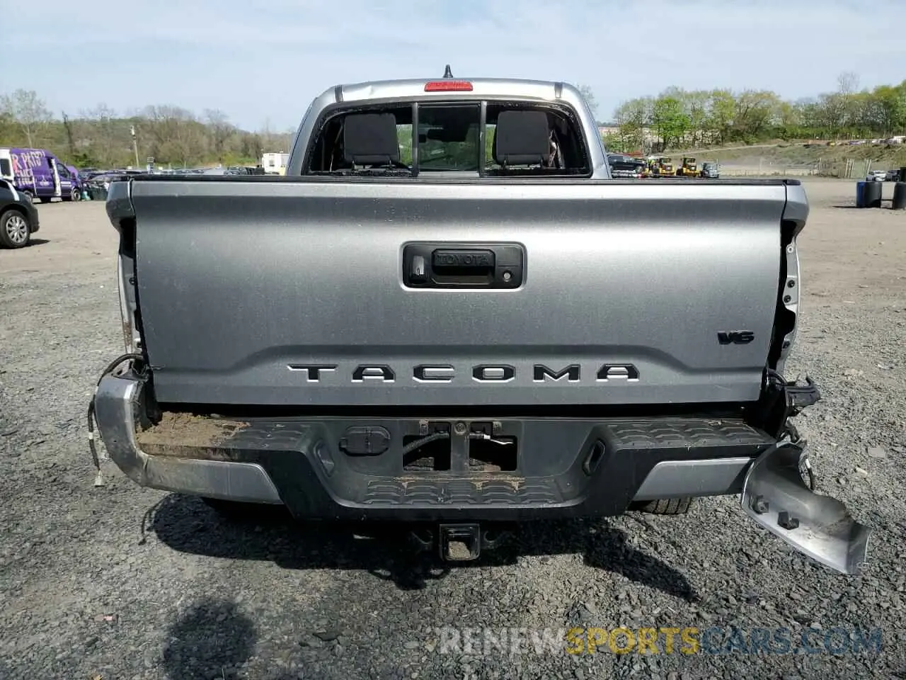 6 Photograph of a damaged car 3TYSZ5AN8PT112112 TOYOTA TACOMA 2023