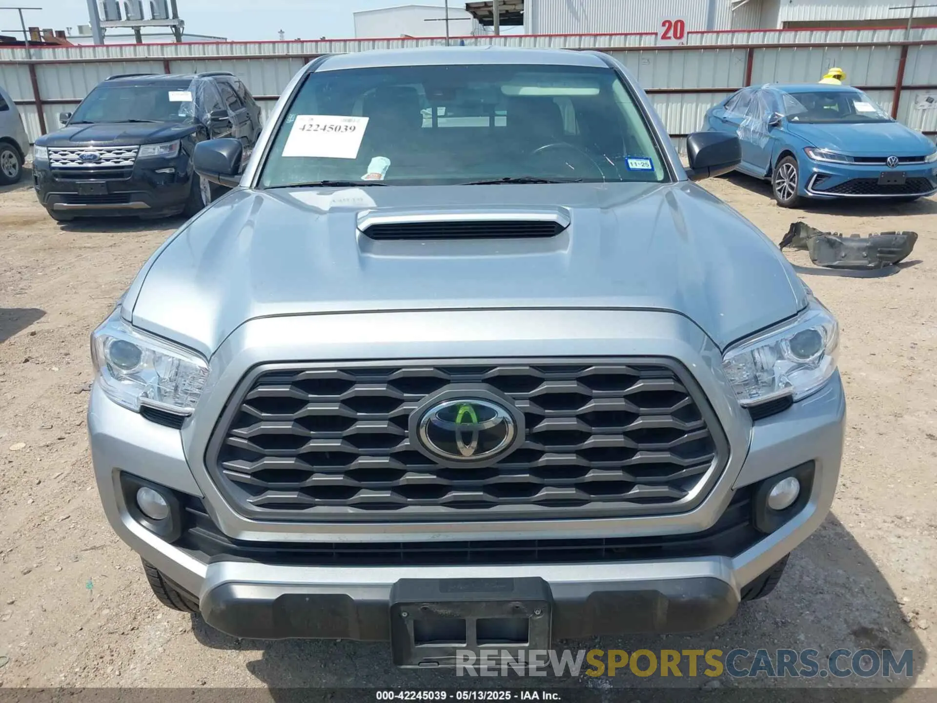 13 Photograph of a damaged car 3TYSZ5AN9PT108893 TOYOTA TACOMA 2023