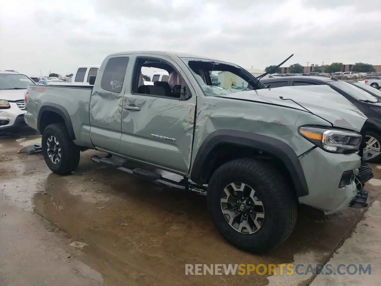 4 Photograph of a damaged car 3TYSZ5AN9PT134975 TOYOTA TACOMA 2023