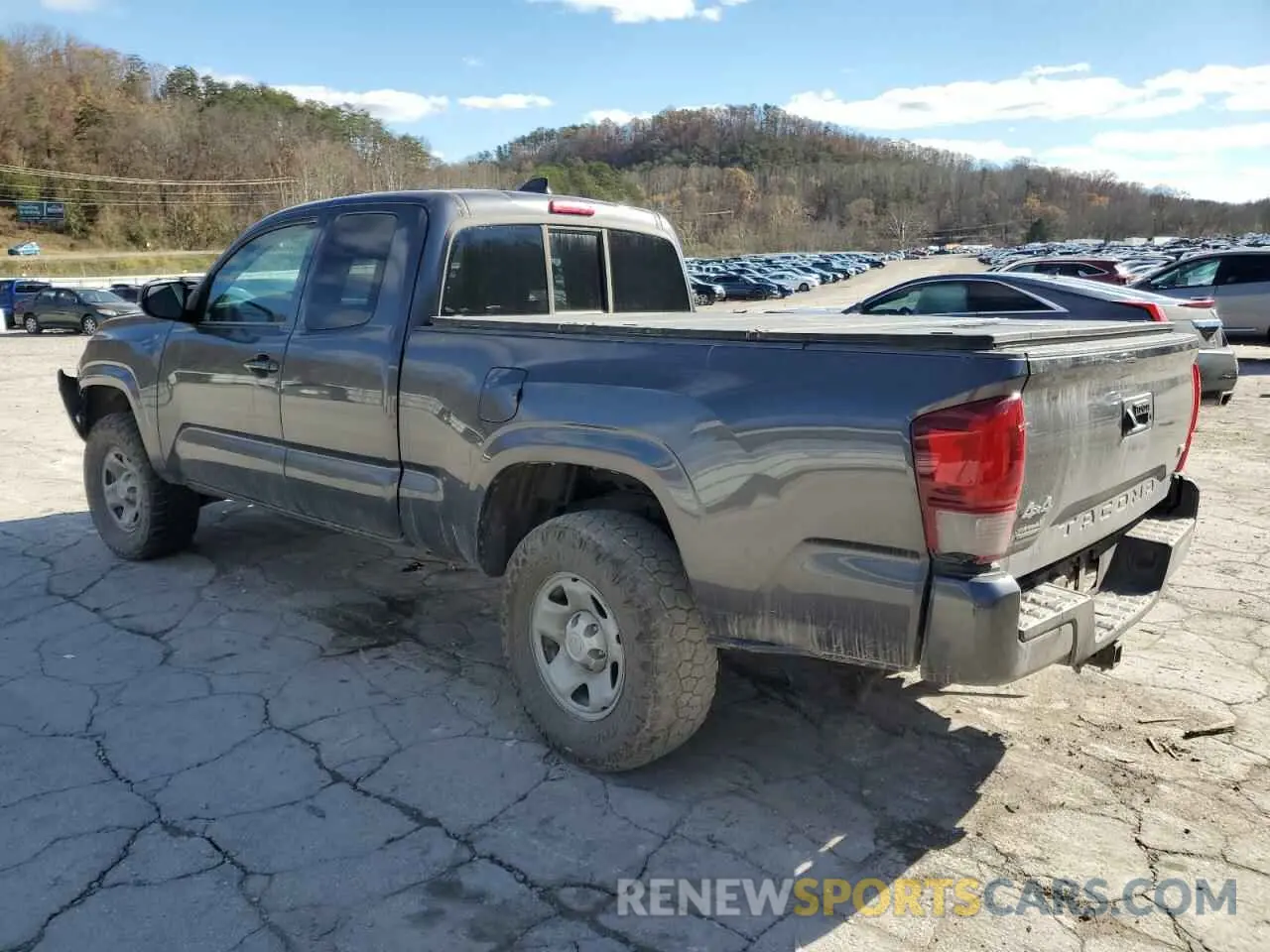 2 Photograph of a damaged car 3TYSZ5ANXPT109275 TOYOTA TACOMA 2023