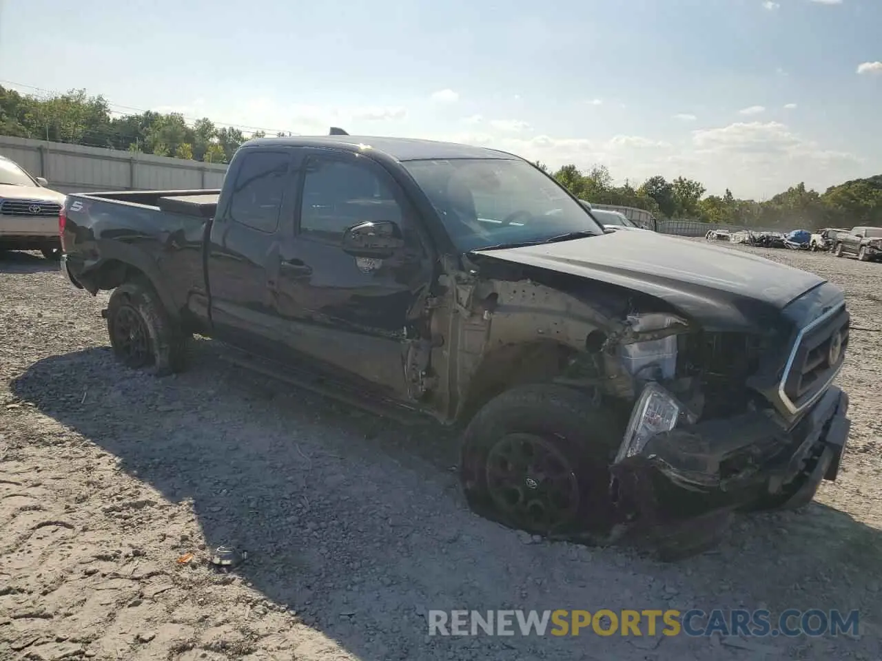 4 Photograph of a damaged car 3TYSZ5ANXPT122964 TOYOTA TACOMA 2023