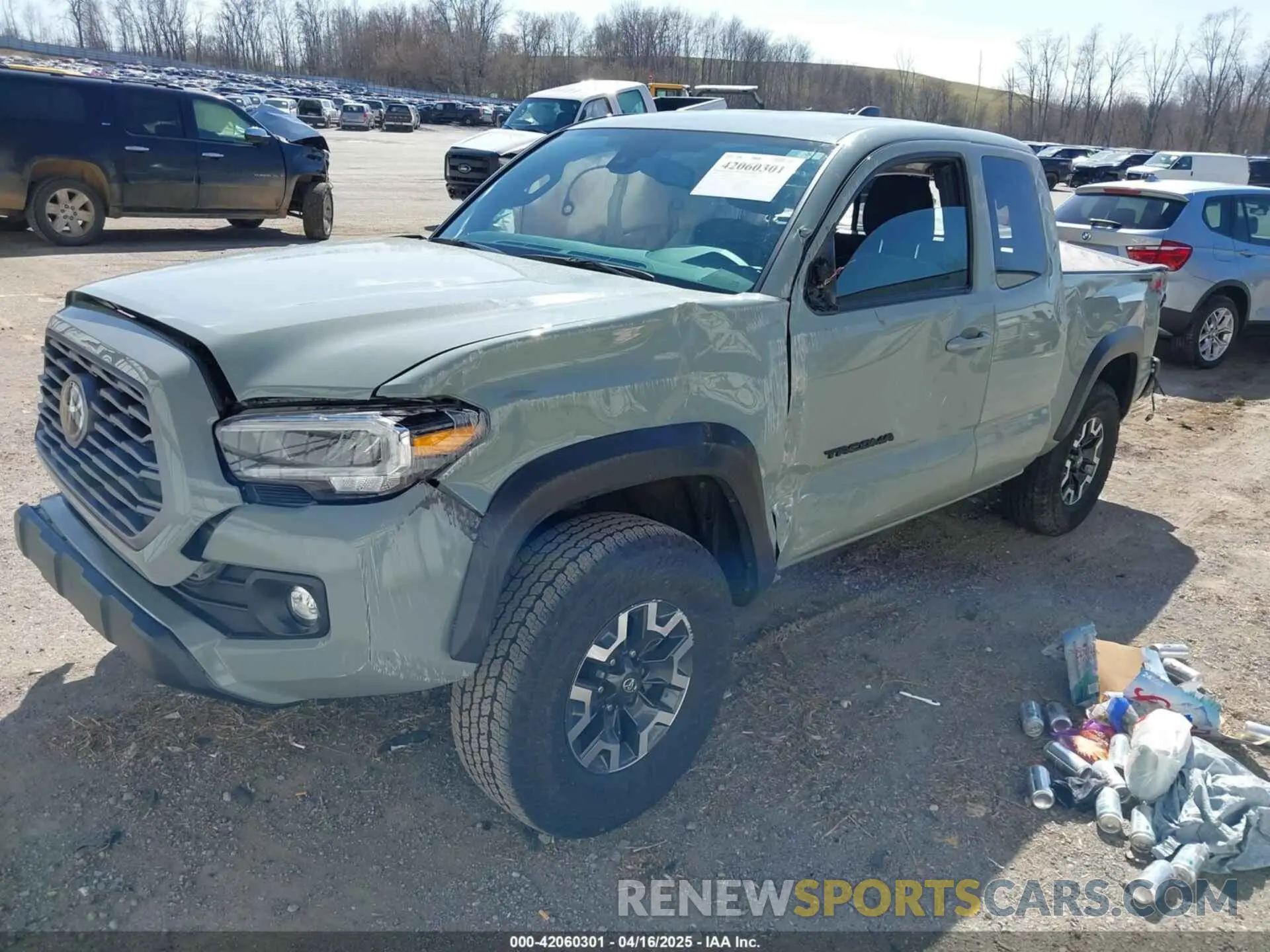 2 Photograph of a damaged car 3TYSZ5ANXPT128361 TOYOTA TACOMA 2023
