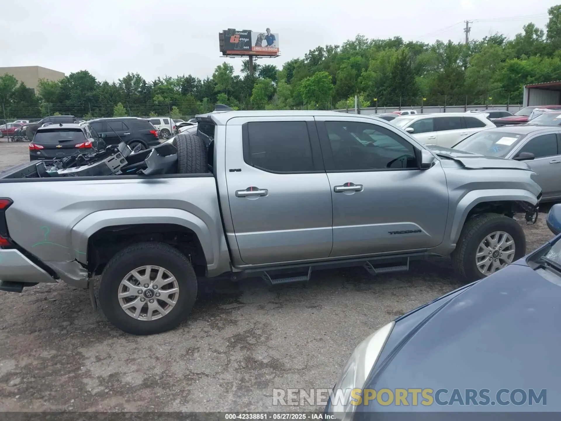 14 Photograph of a damaged car 3TMKB5FN0RM010637 TOYOTA TACOMA 2024