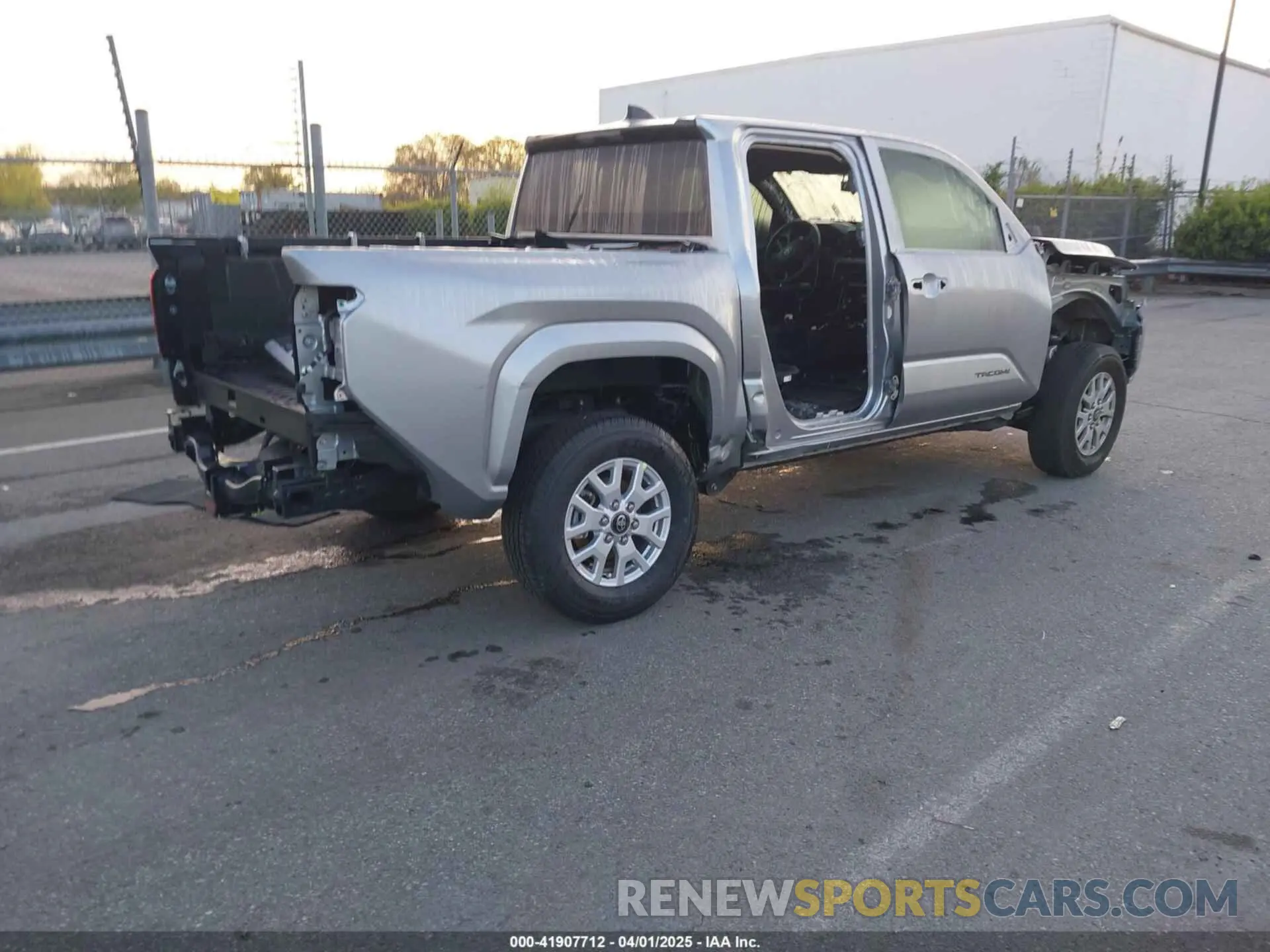 4 Photograph of a damaged car 3TMKB5FN1RM009772 TOYOTA TACOMA 2024