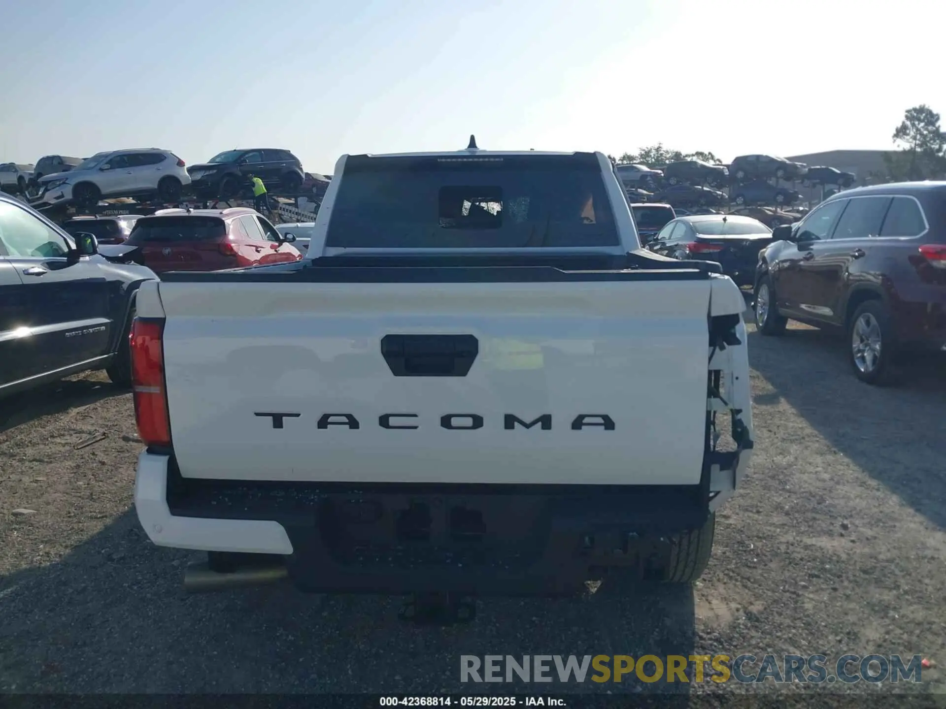 17 Photograph of a damaged car 3TMKB5FN2RM003804 TOYOTA TACOMA 2024