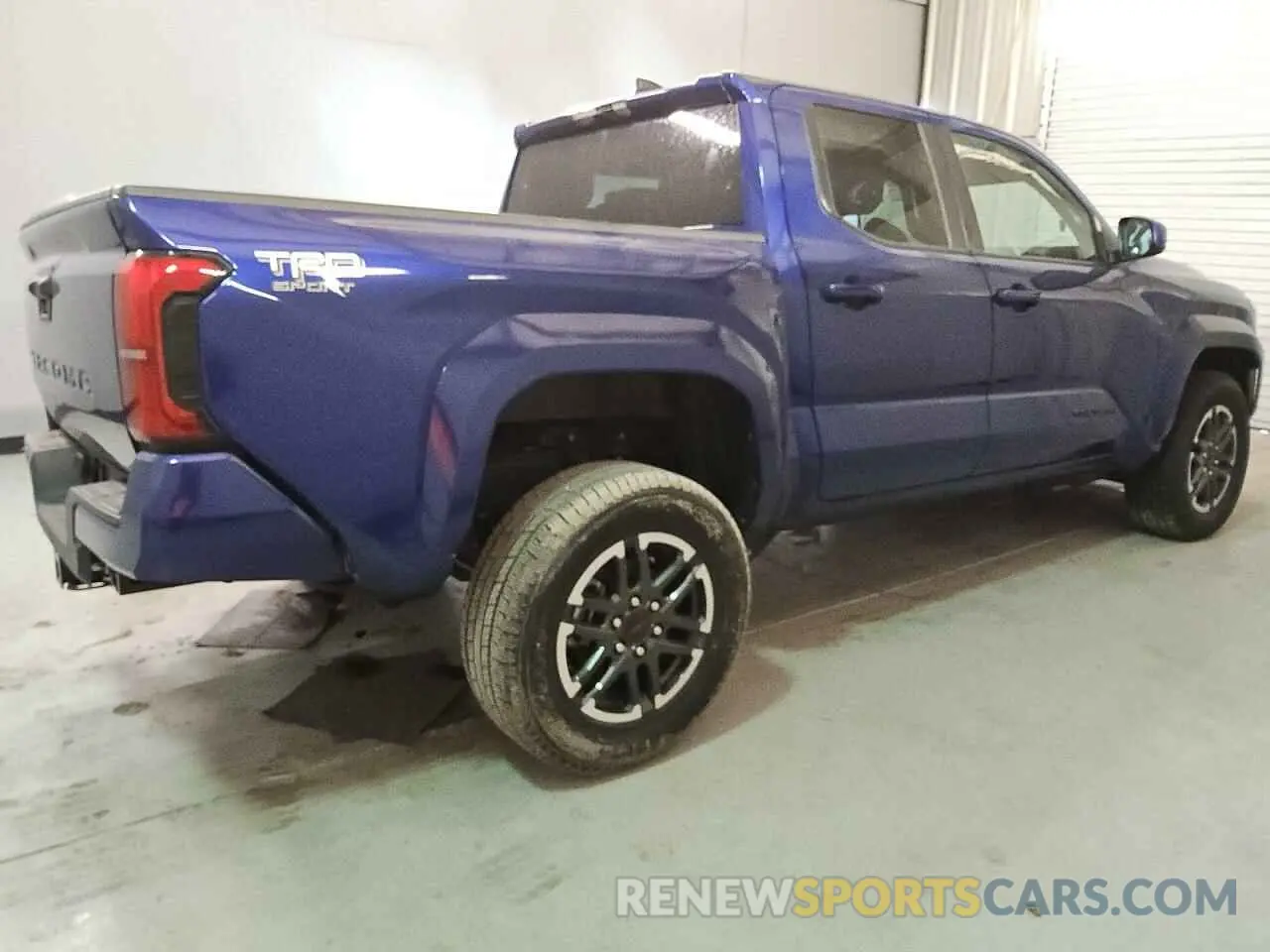 3 Photograph of a damaged car 3TMKB5FN3RM012043 TOYOTA TACOMA 2024