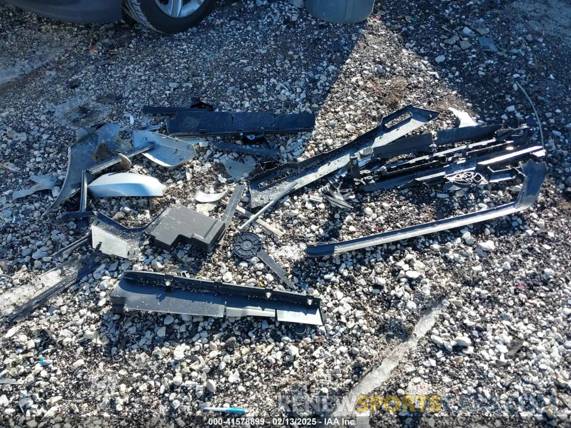 12 Photograph of a damaged car 3TMKB5FN3RM016335 TOYOTA TACOMA 2024