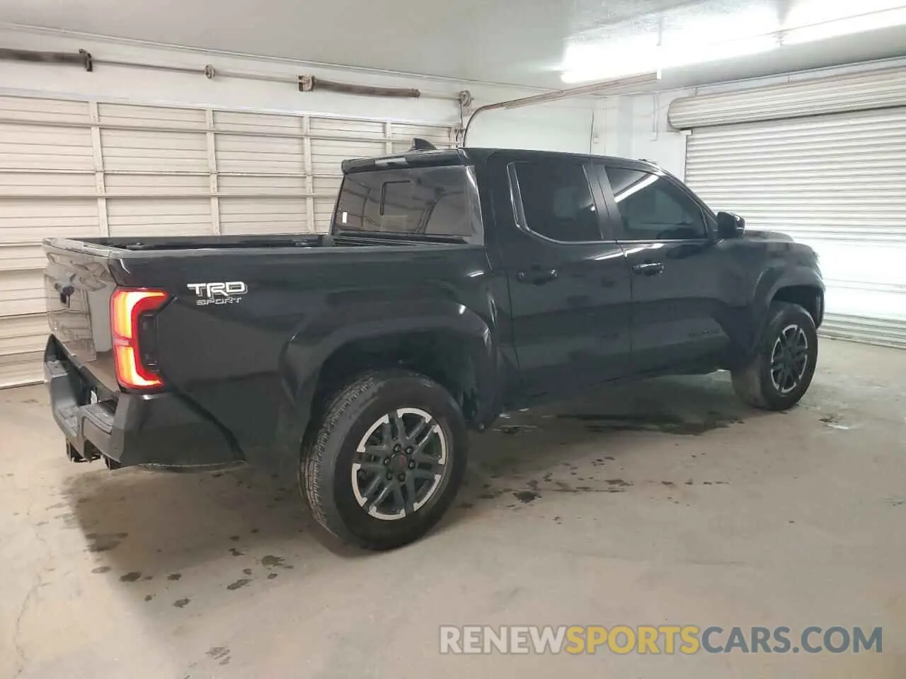 3 Photograph of a damaged car 3TMKB5FN4RM007286 TOYOTA TACOMA 2024