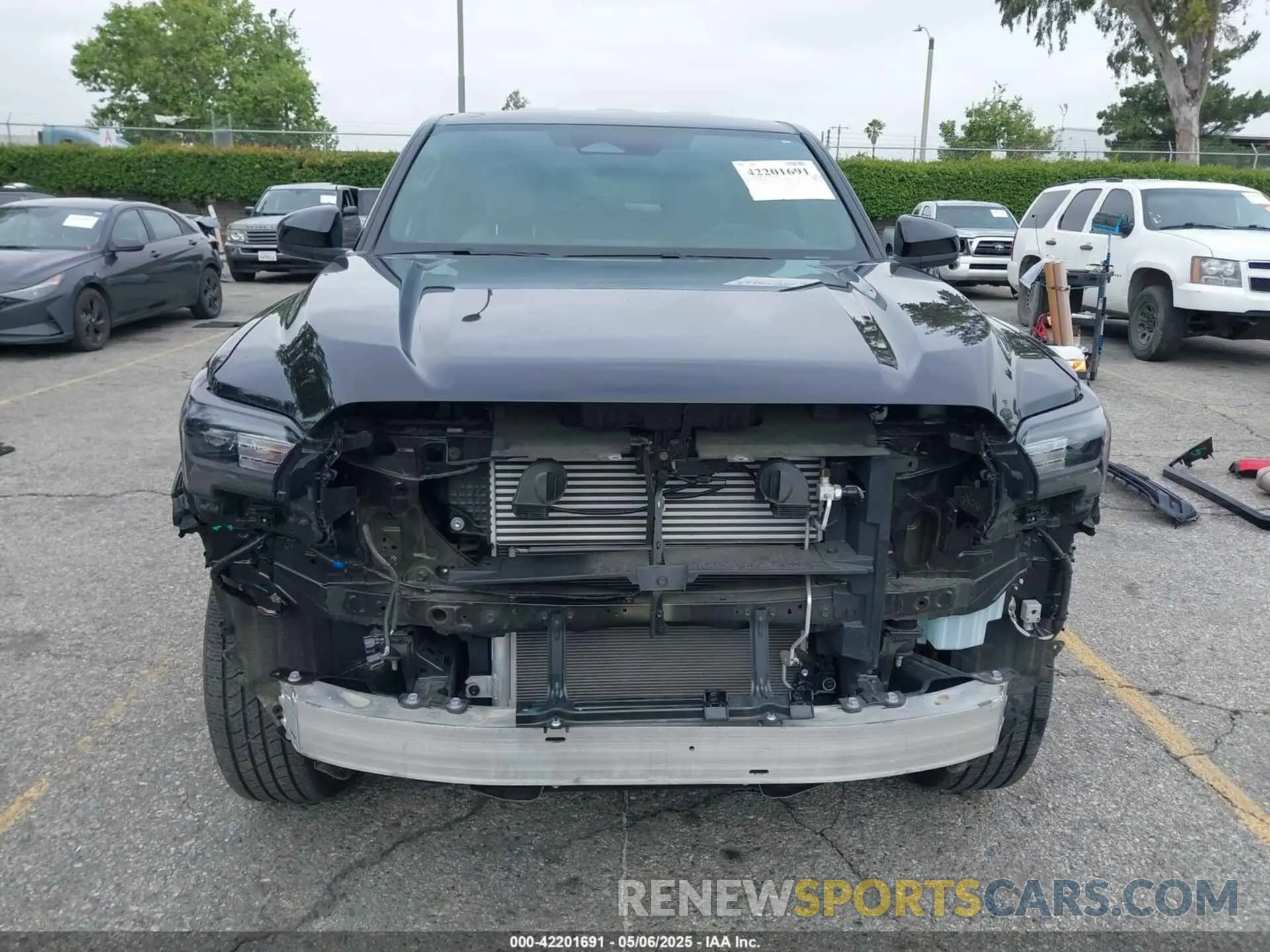 13 Photograph of a damaged car 3TMKB5FN5RM006647 TOYOTA TACOMA 2024
