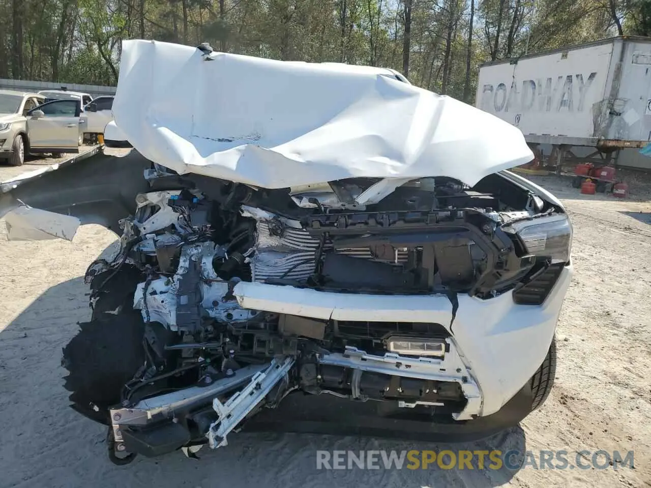 5 Photograph of a damaged car 3TMKB5FN5RM016112 TOYOTA TACOMA 2024