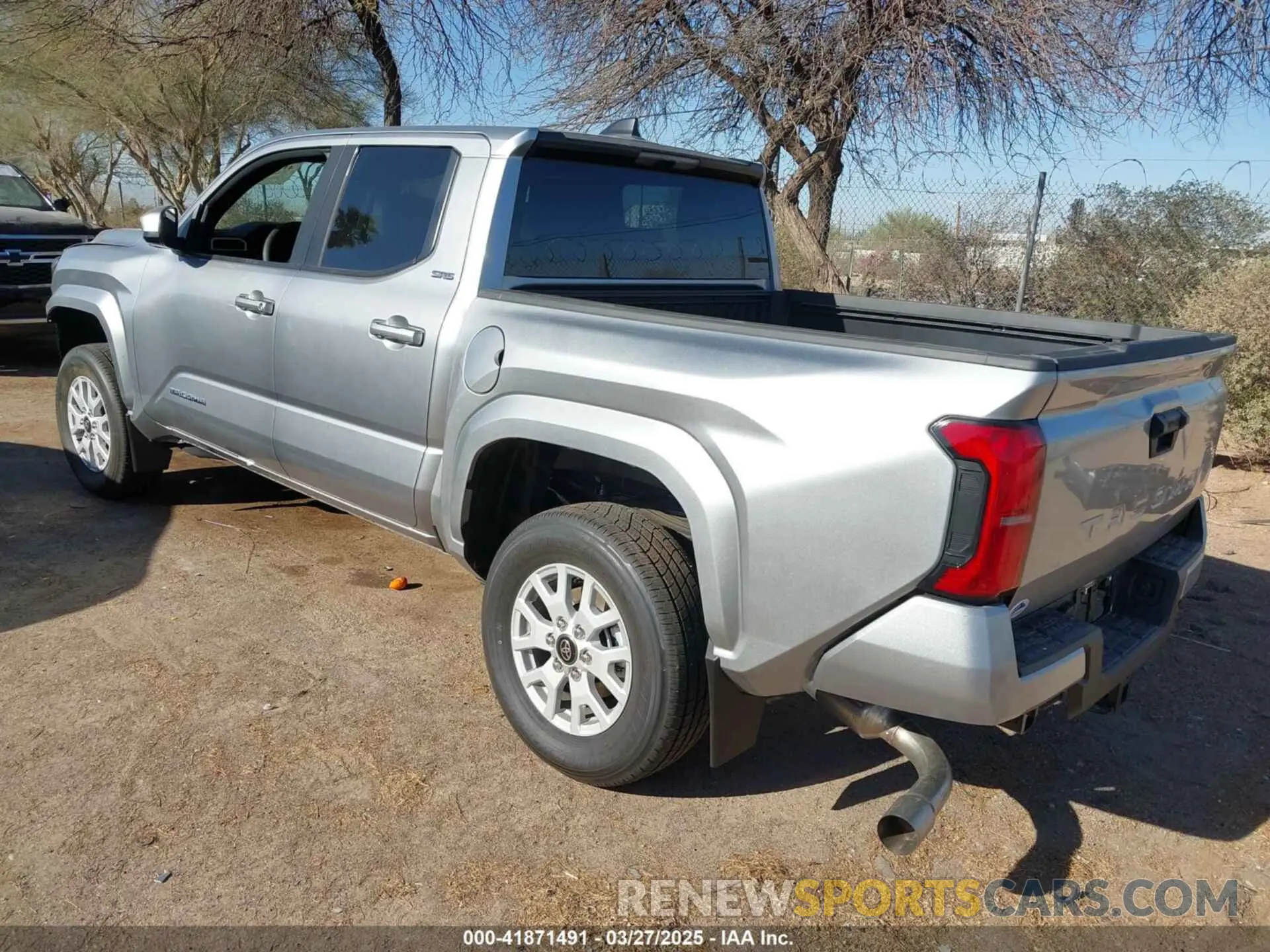 3 Photograph of a damaged car 3TMKB5FN5RM019477 TOYOTA TACOMA 2024