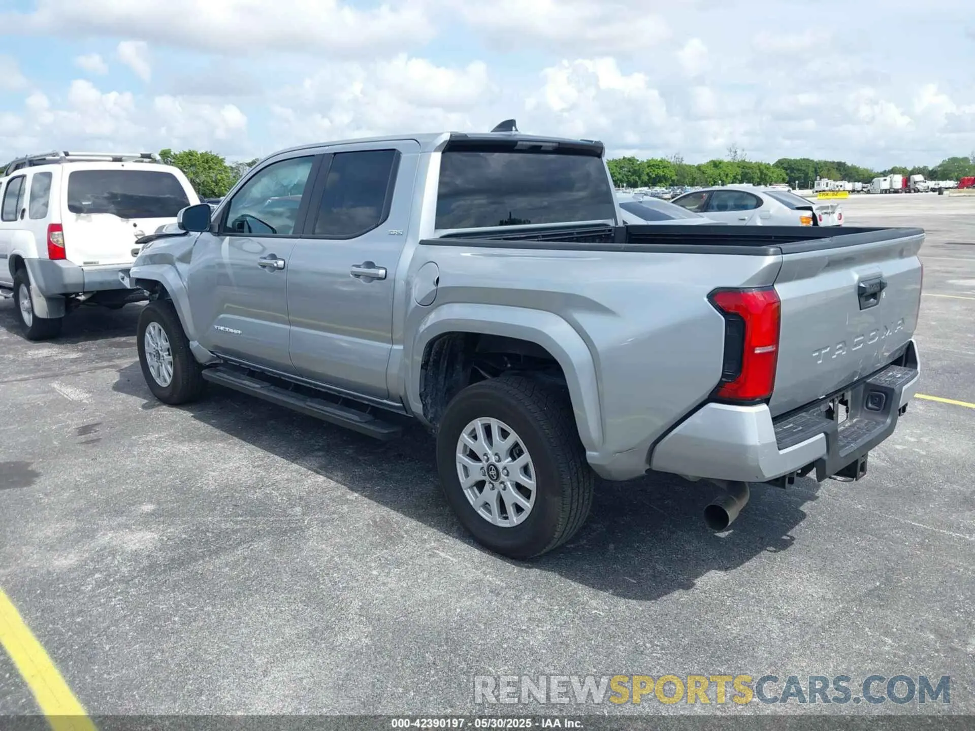 3 Photograph of a damaged car 3TMKB5FN7RM012398 TOYOTA TACOMA 2024