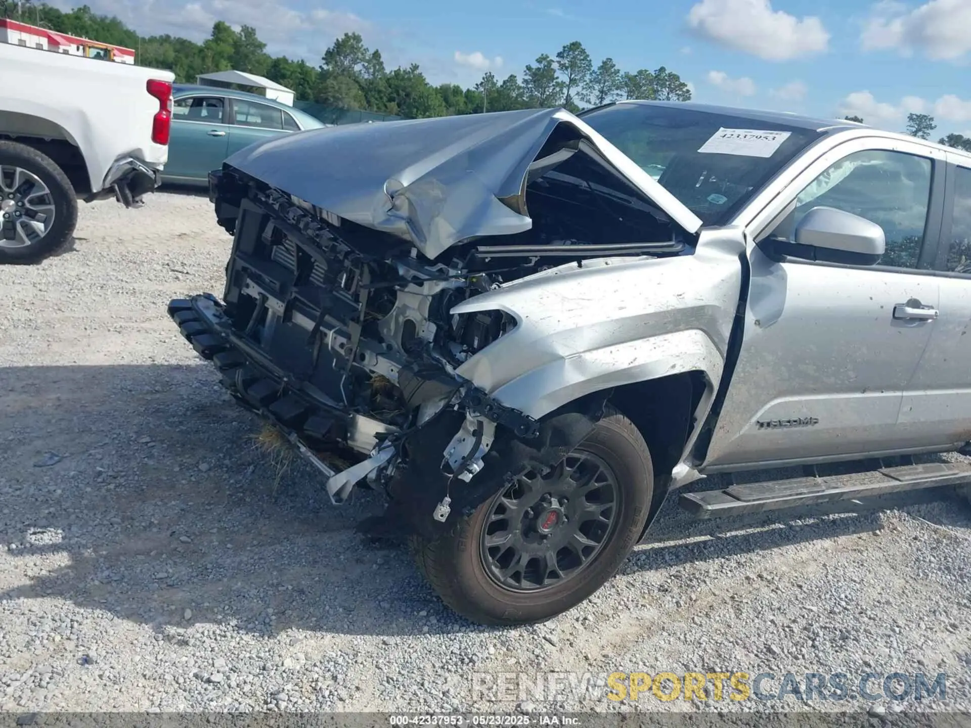 6 Photograph of a damaged car 3TMKB5FN8RM018386 TOYOTA TACOMA 2024