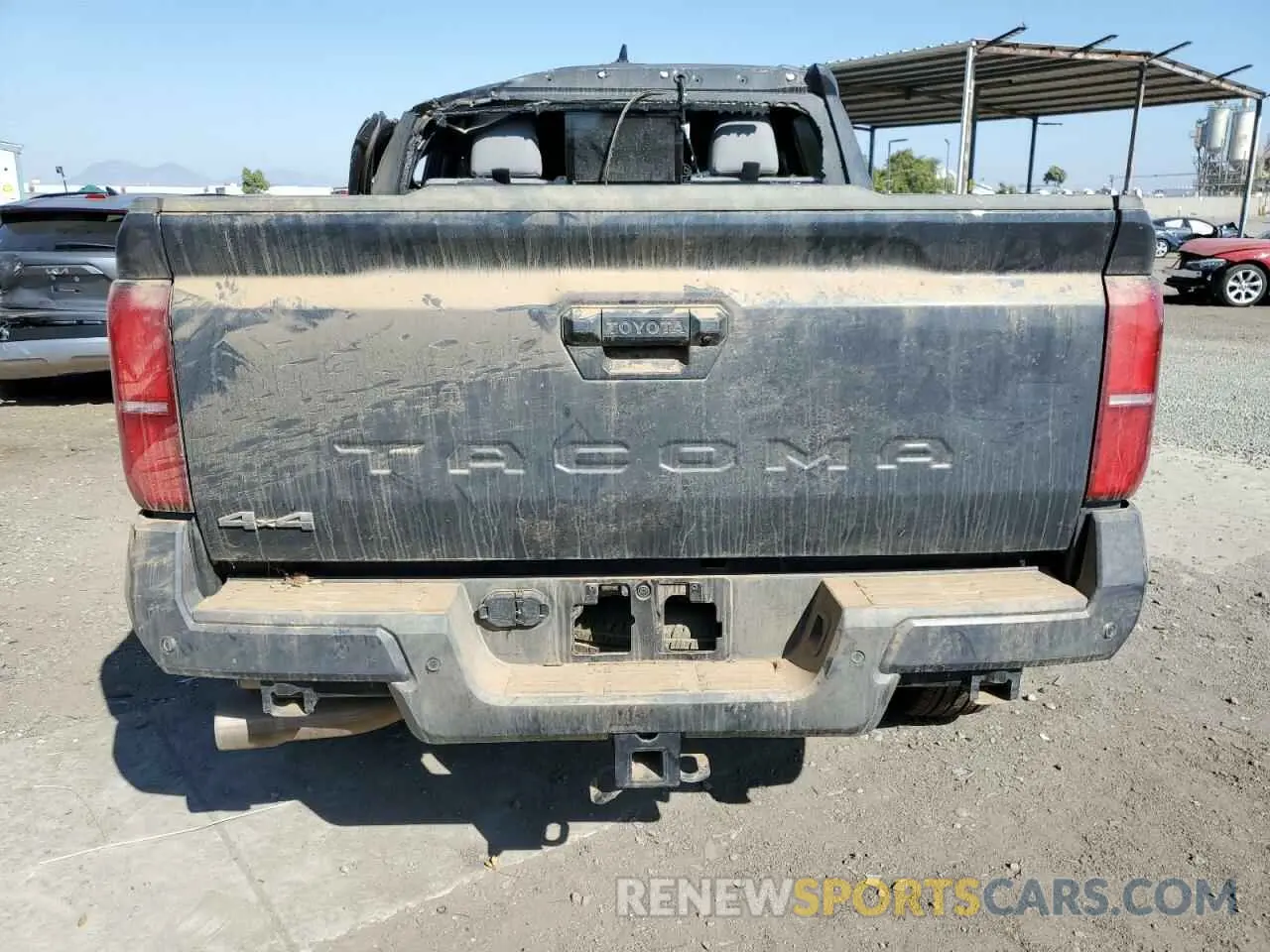 6 Photograph of a damaged car 3TMLB5JN0RM002100 TOYOTA TACOMA 2024