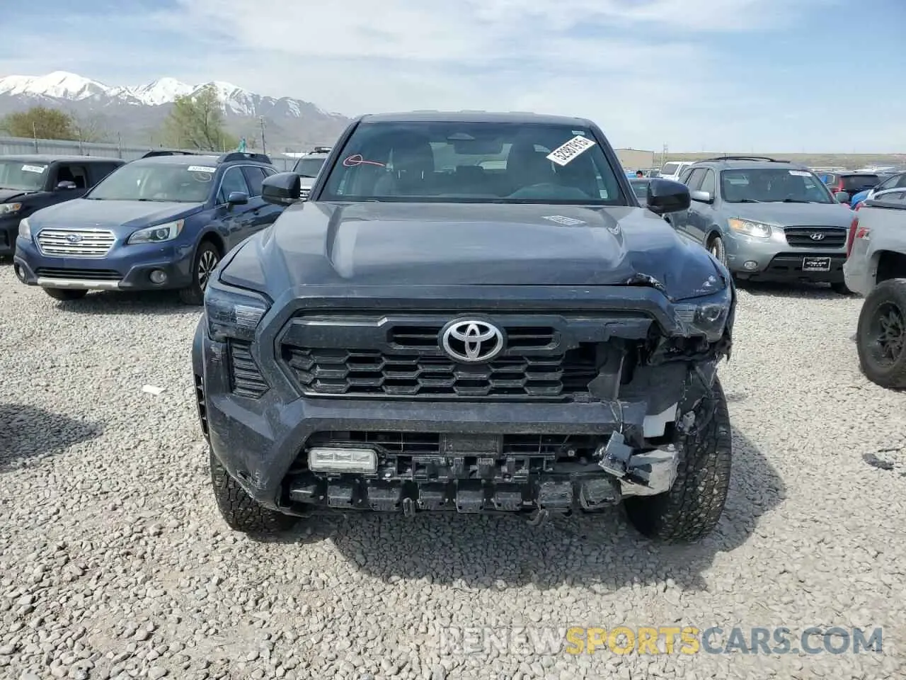 5 Photograph of a damaged car 3TMLB5JN0RM043794 TOYOTA TACOMA 2024