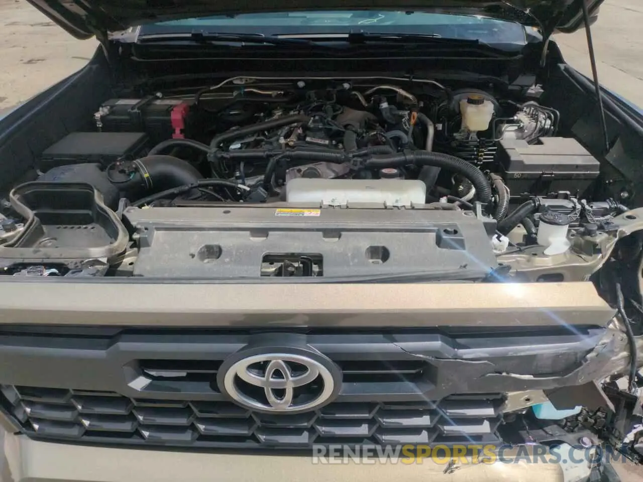 11 Photograph of a damaged car 3TMLB5JN0RM085818 TOYOTA TACOMA 2024