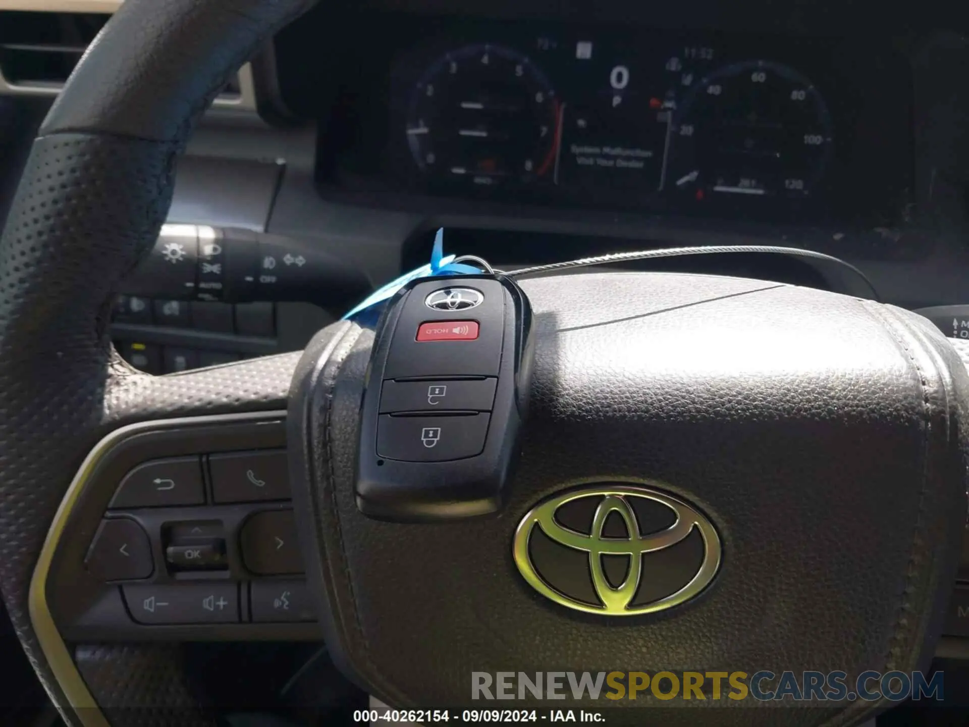 11 Photograph of a damaged car 3TMLB5JN1RM013042 TOYOTA TACOMA 2024