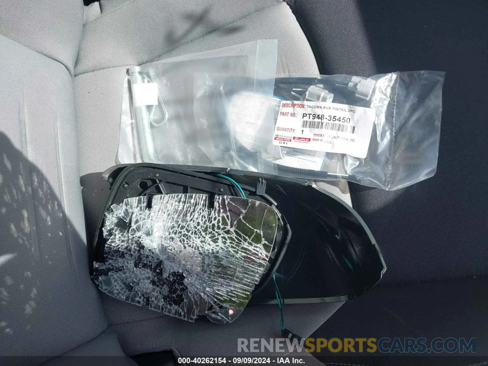 12 Photograph of a damaged car 3TMLB5JN1RM013042 TOYOTA TACOMA 2024