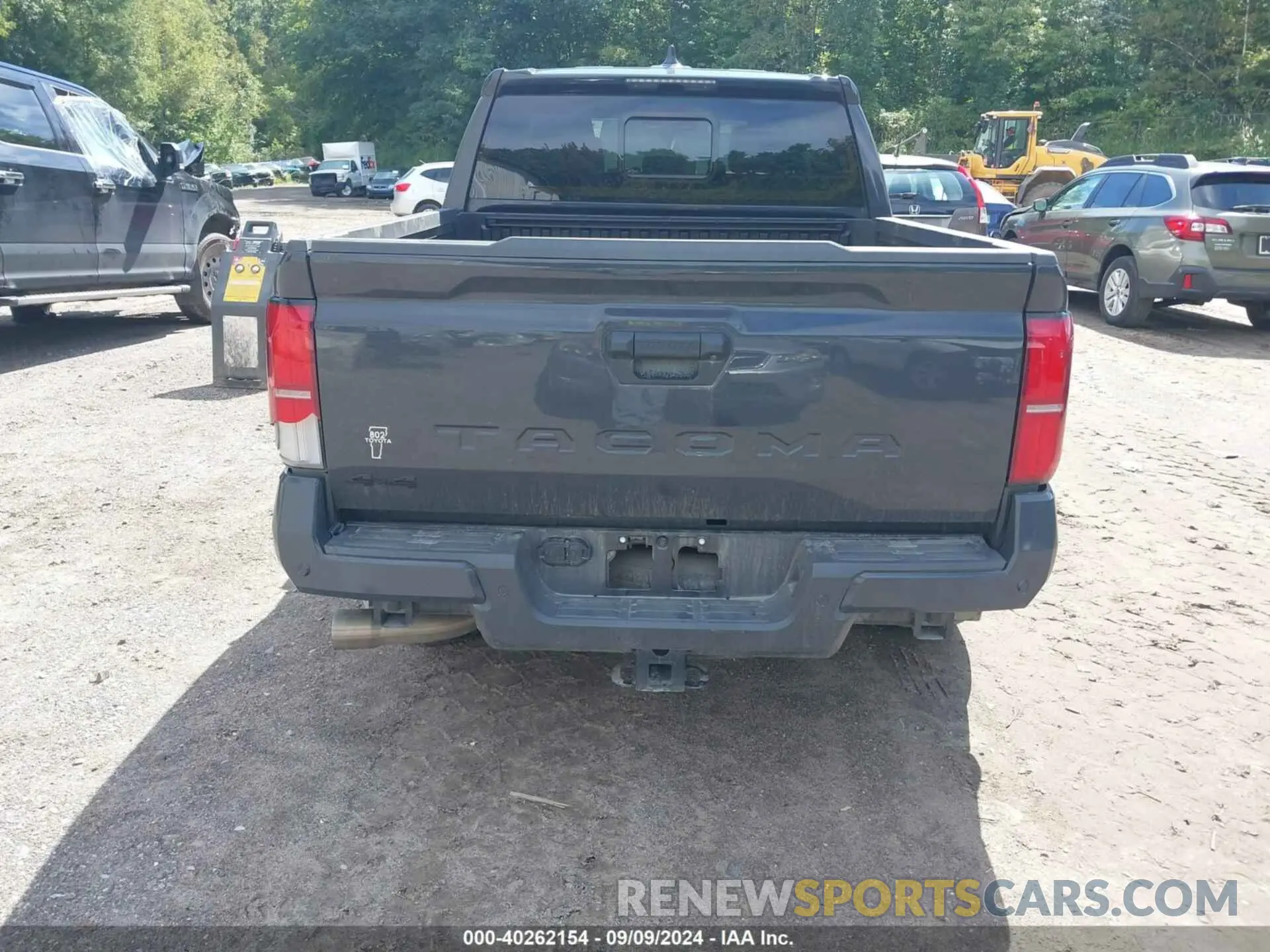 17 Photograph of a damaged car 3TMLB5JN1RM013042 TOYOTA TACOMA 2024