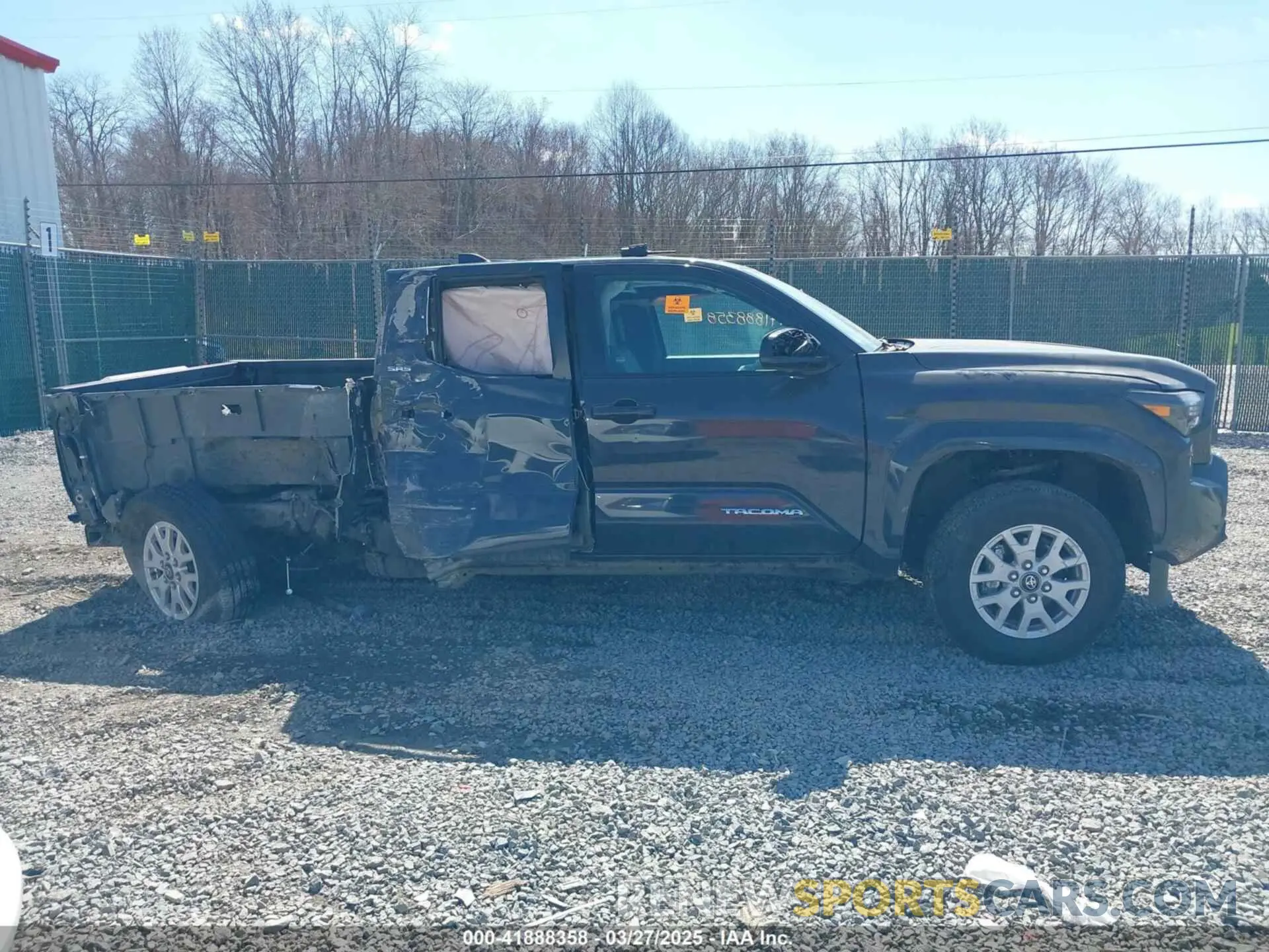 14 Photograph of a damaged car 3TMLB5JN1RM050379 TOYOTA TACOMA 2024