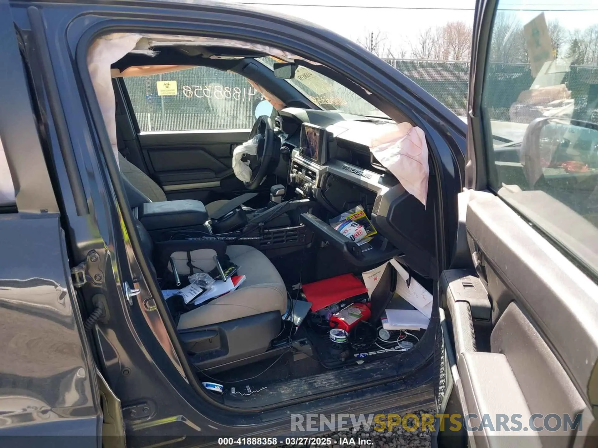 5 Photograph of a damaged car 3TMLB5JN1RM050379 TOYOTA TACOMA 2024