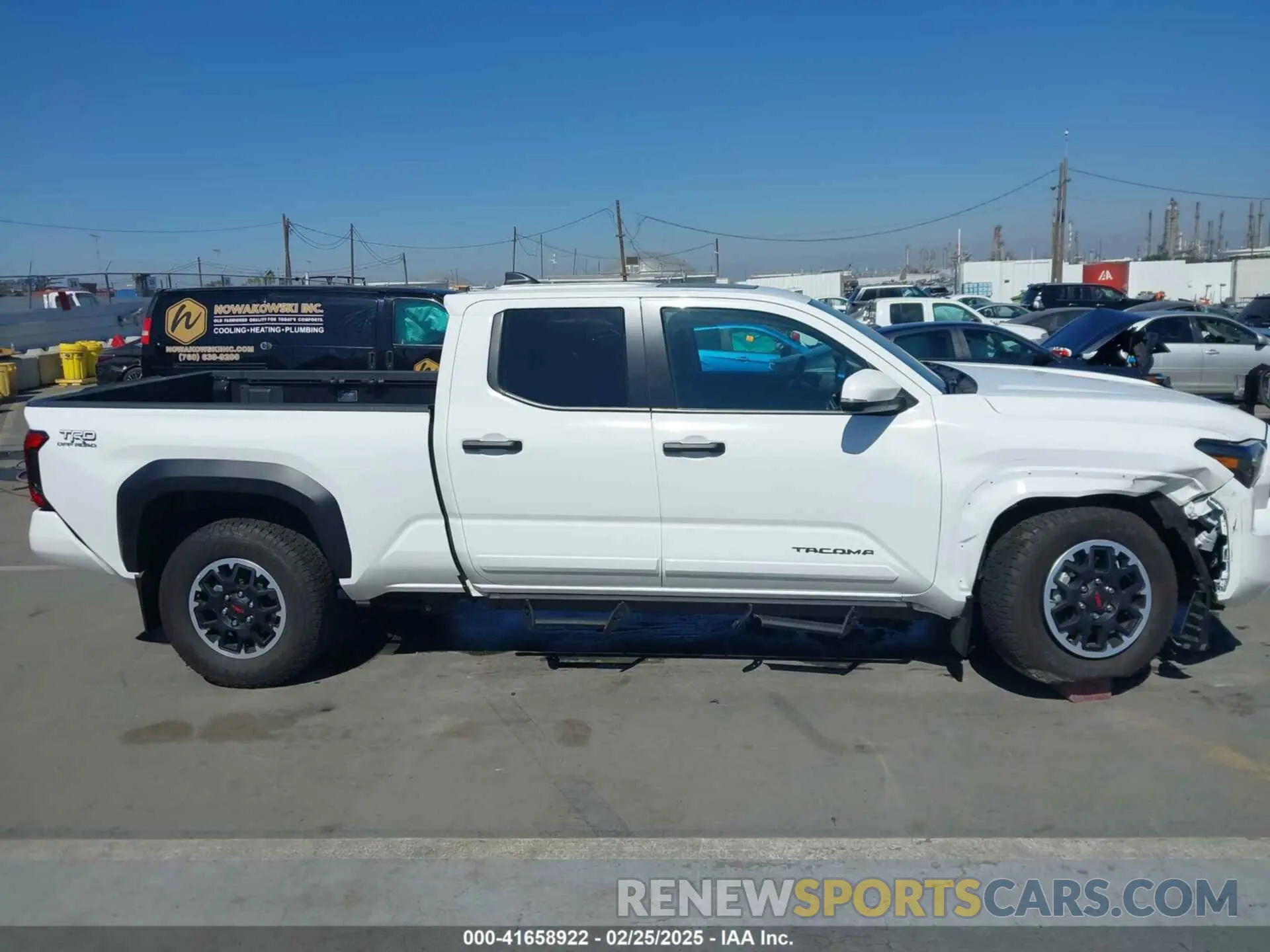 13 Photograph of a damaged car 3TMLB5JN1RM050446 TOYOTA TACOMA 2024