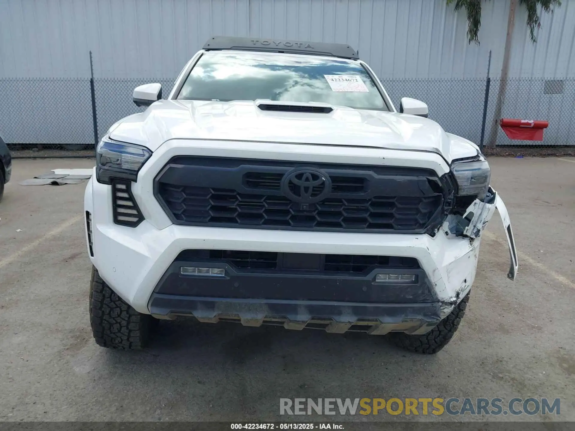 12 Photograph of a damaged car 3TMLB5JN1RM054917 TOYOTA TACOMA 2024