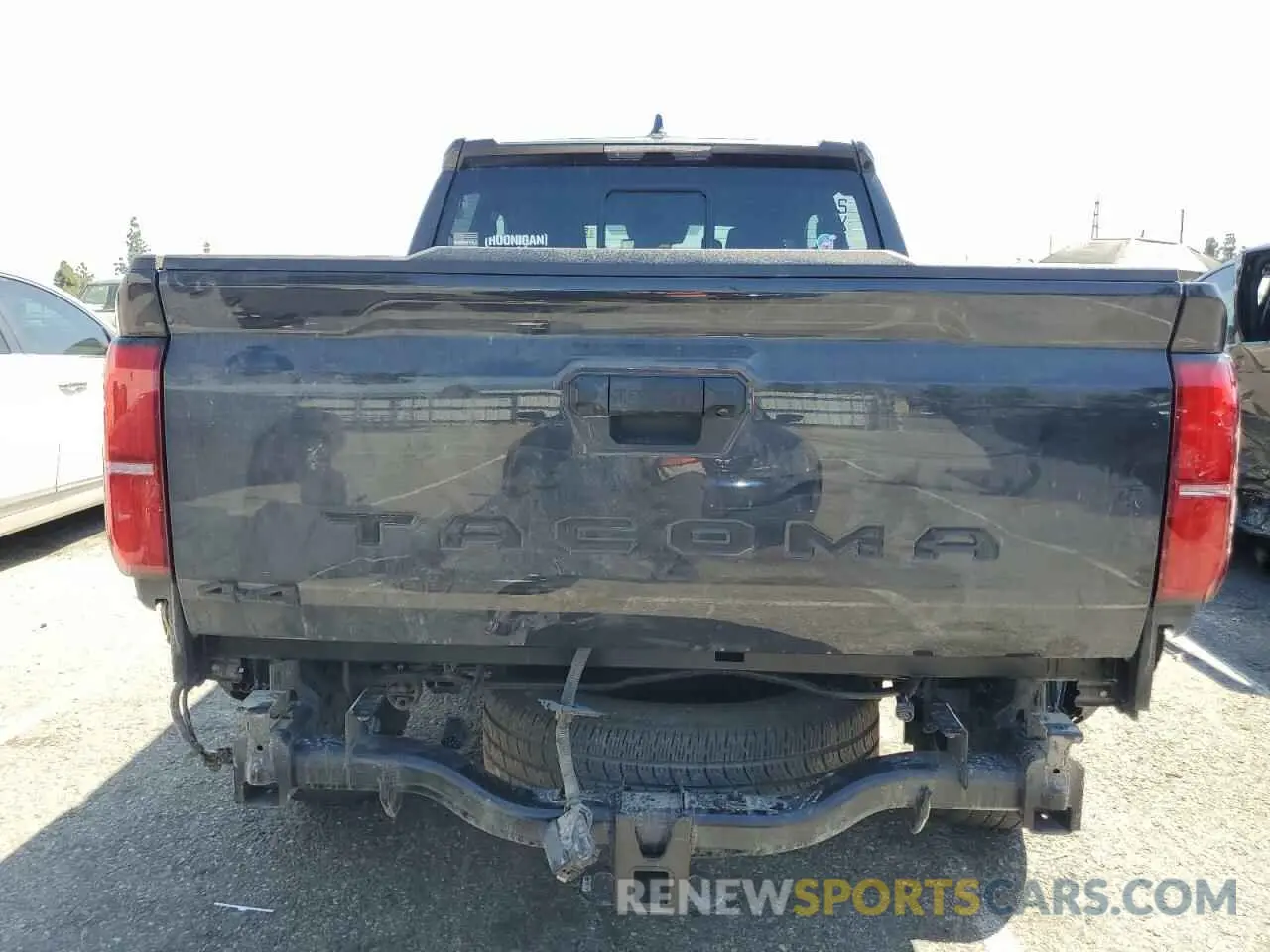 6 Photograph of a damaged car 3TMLB5JN2RM000641 TOYOTA TACOMA 2024