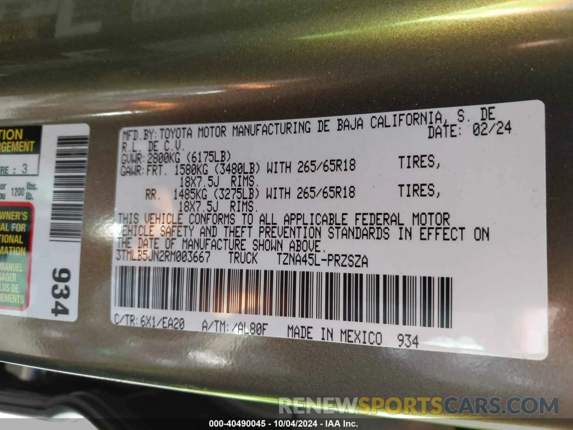 9 Photograph of a damaged car 3TMLB5JN2RM003667 TOYOTA TACOMA 2024