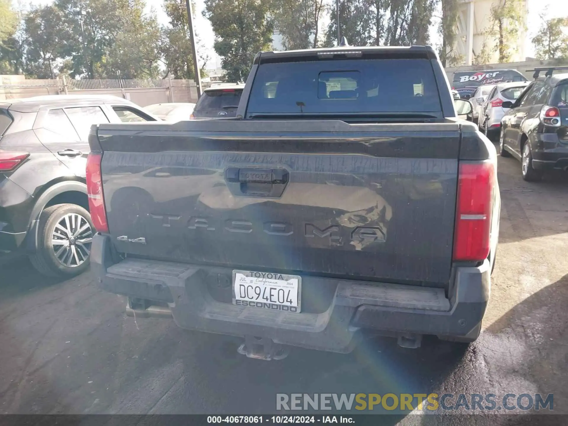 17 Photograph of a damaged car 3TMLB5JN2RM009419 TOYOTA TACOMA 2024