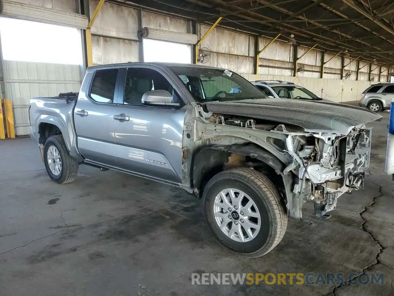 4 Photograph of a damaged car 3TMLB5JN2RM014698 TOYOTA TACOMA 2024