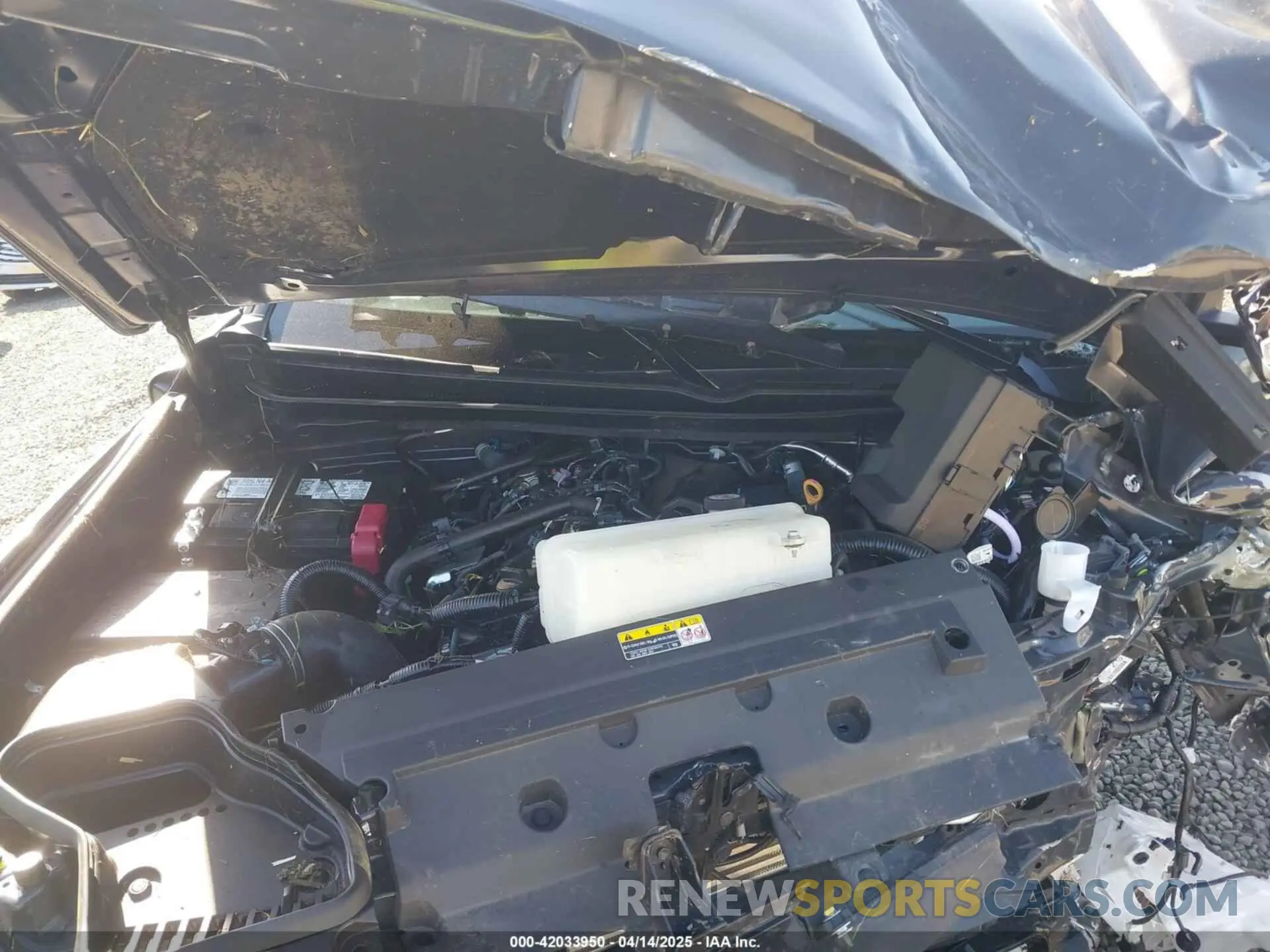 10 Photograph of a damaged car 3TMLB5JN2RM042291 TOYOTA TACOMA 2024